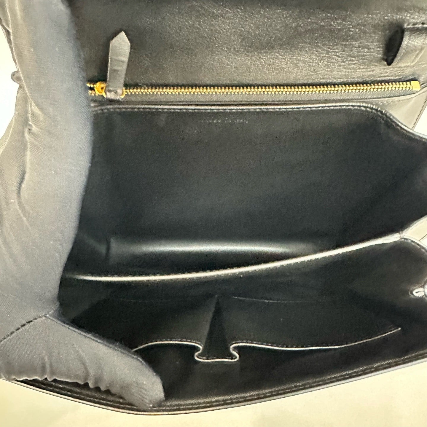 Celine - Classic Box - Smooth calfskin leather - Black - (medium)