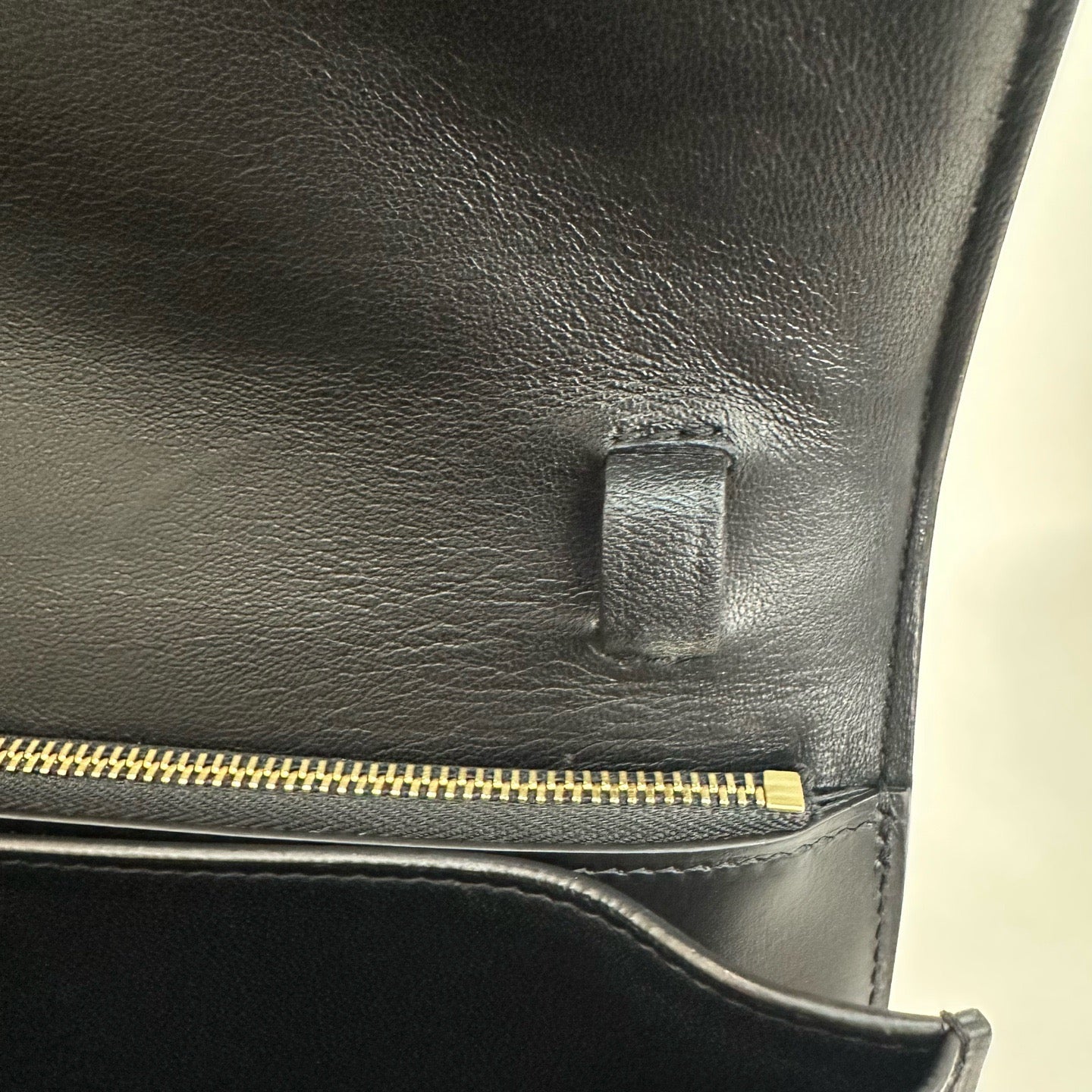 Celine - Classic Box - Smooth calfskin leather - Black - (medium)