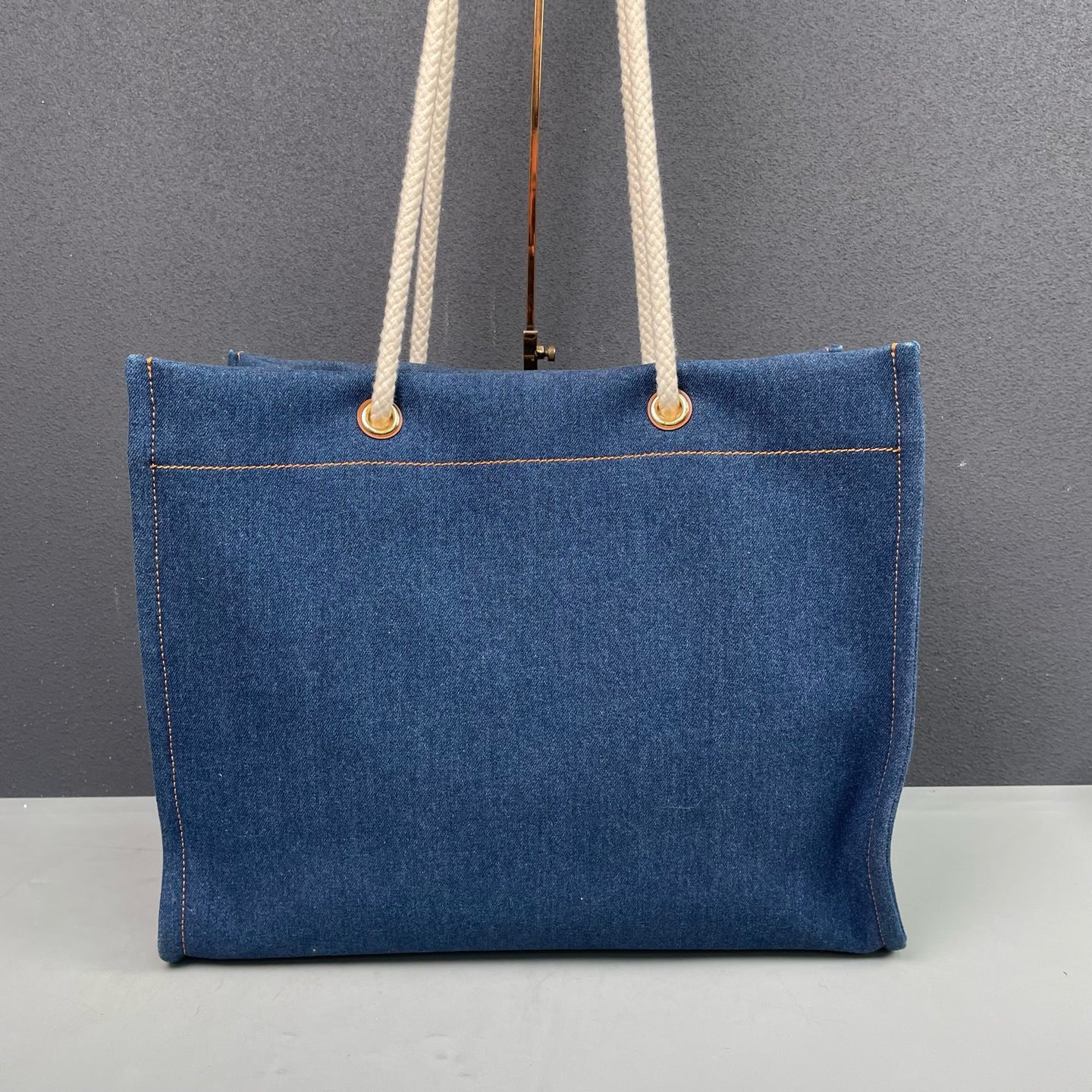 Celine - Denim Large Tote Bag - Denim - Blue - (large)