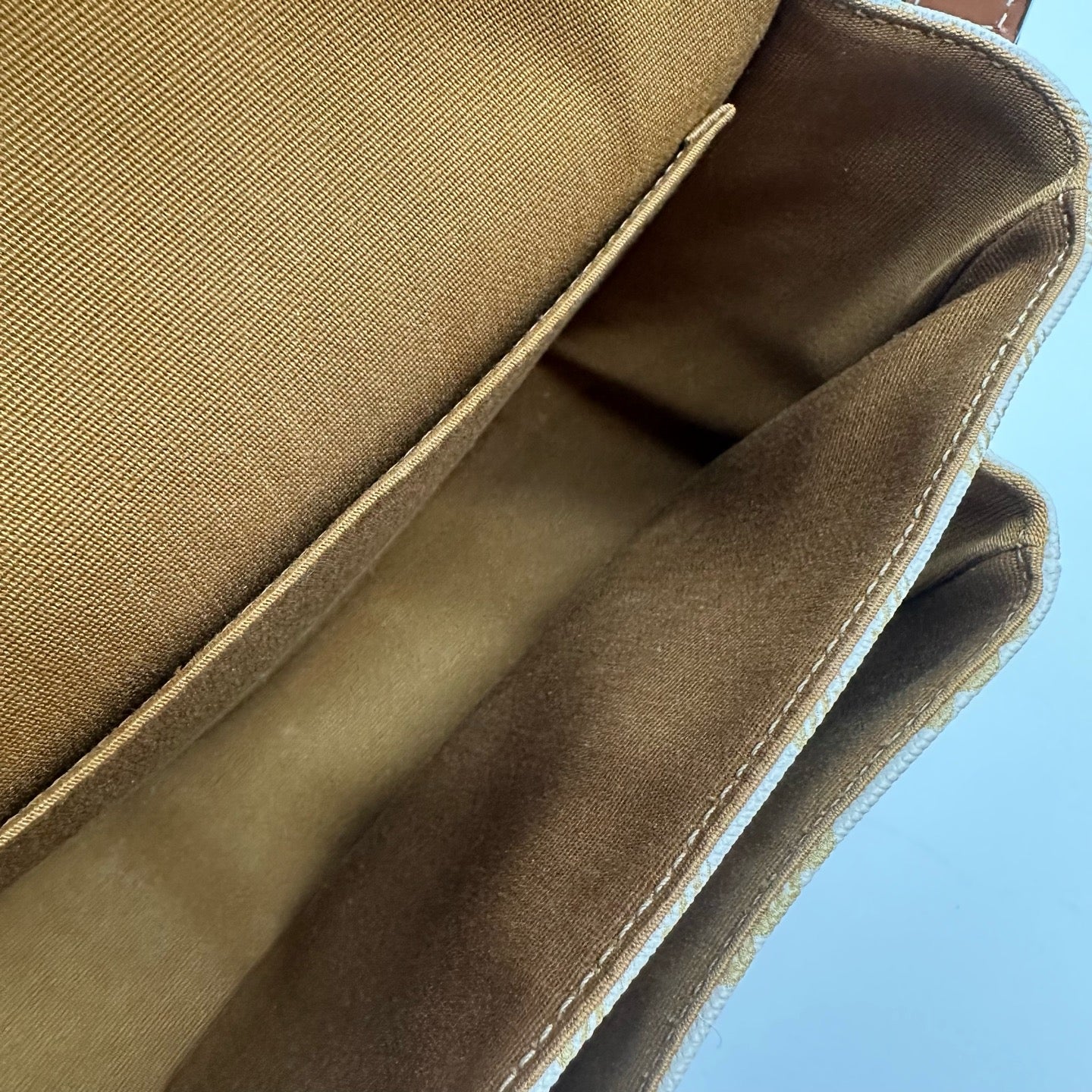 Celine - Folco - Leather - Multicolour - (Medium)