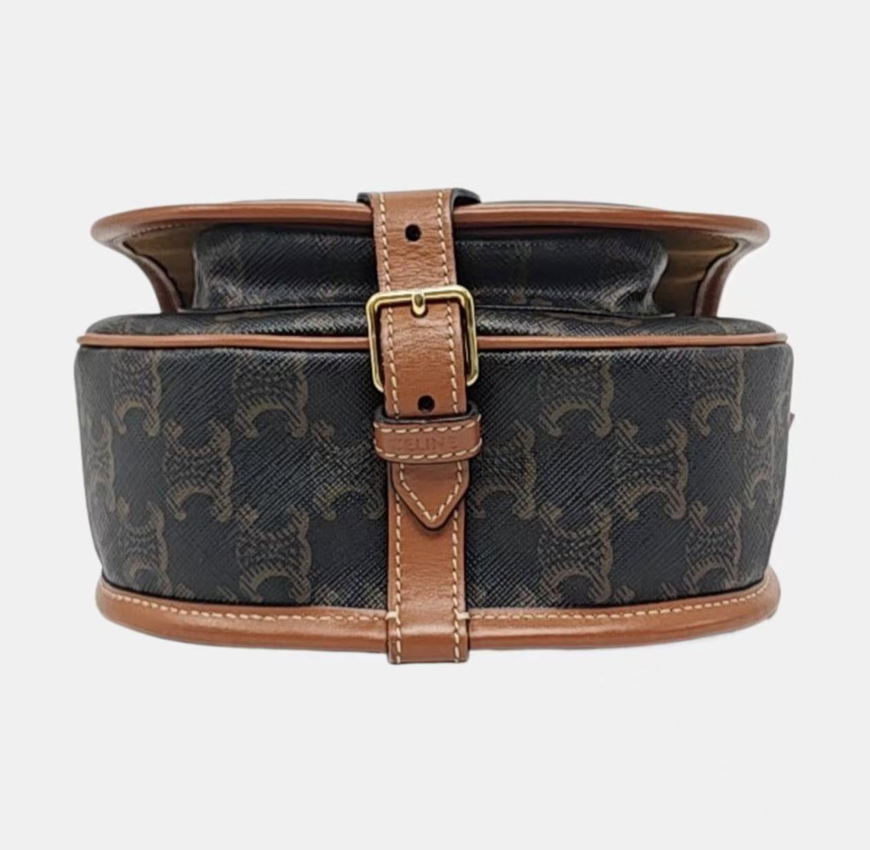 Celine - FOLCO Medium Triomphe Canvas Shoulder Bag - PVC coated canvas with leather trim - Brown - (medium)