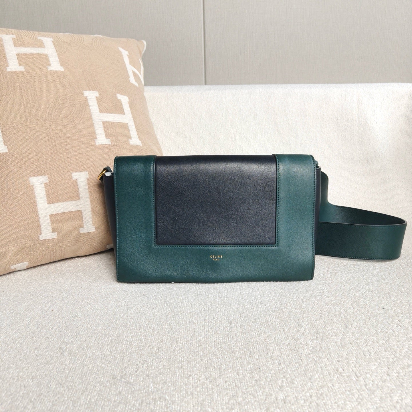 Celine - Frame - Cowhide leather - Dark Green and Black - (medium)