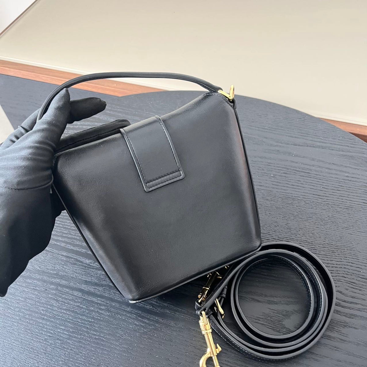 CELINE - Louise Mini - Leather - Black - (mini)