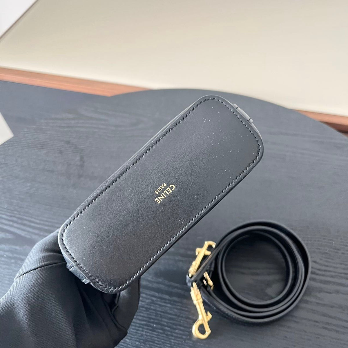 CELINE - Louise Mini - Leather - Black - (mini)
