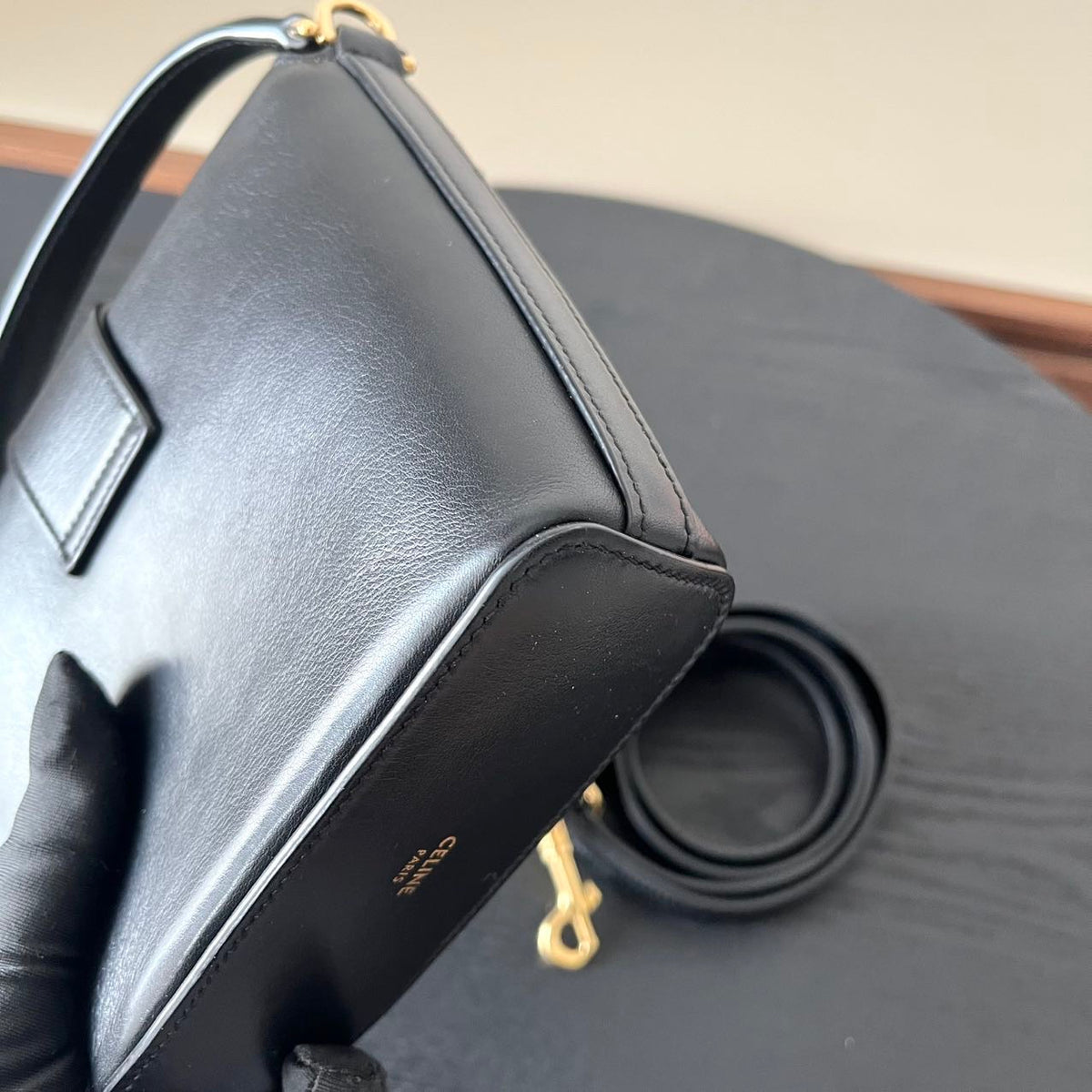 CELINE - Louise Mini - Leather - Black - (mini)