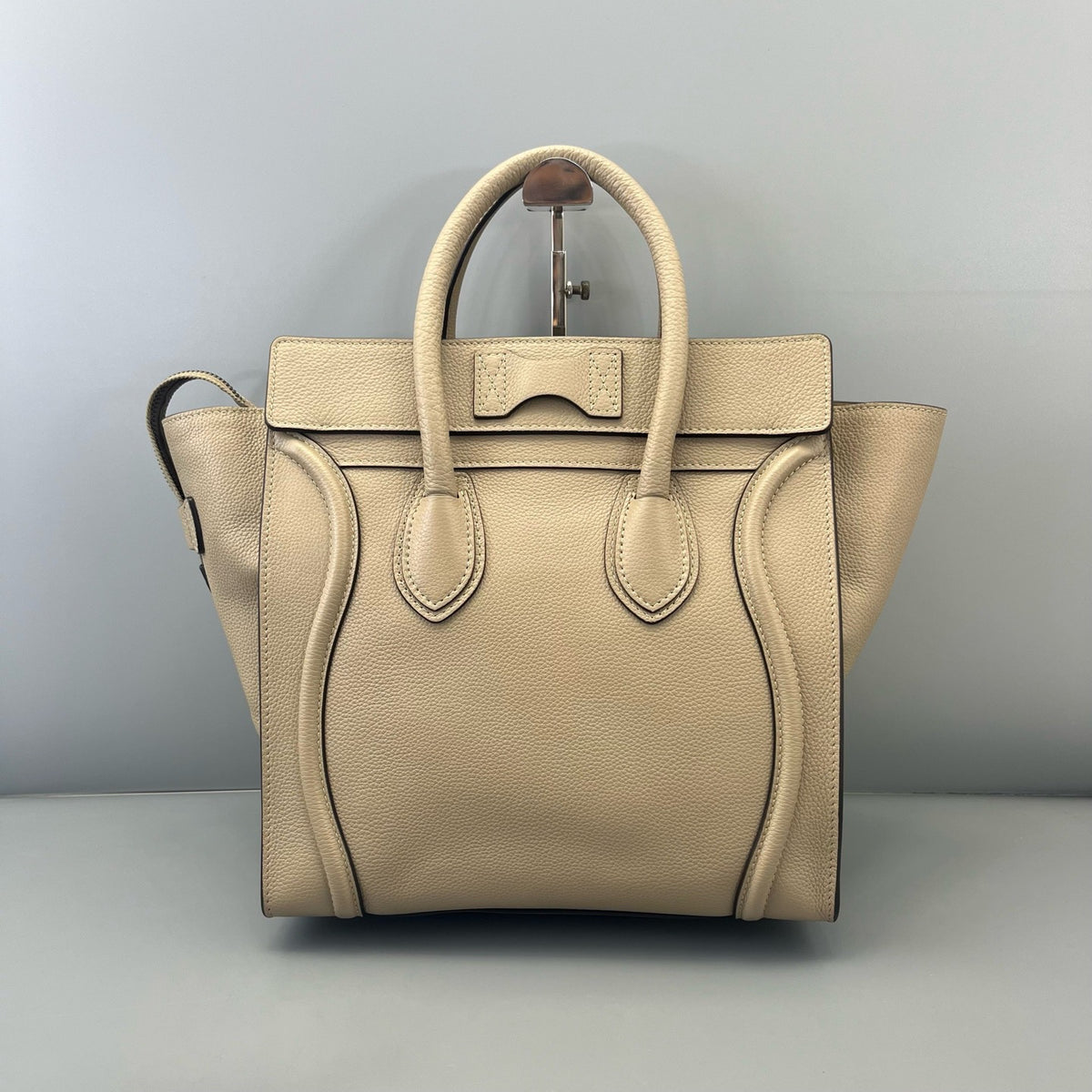 Celine - Luggage Handbag - Leather - Beige - (medium)