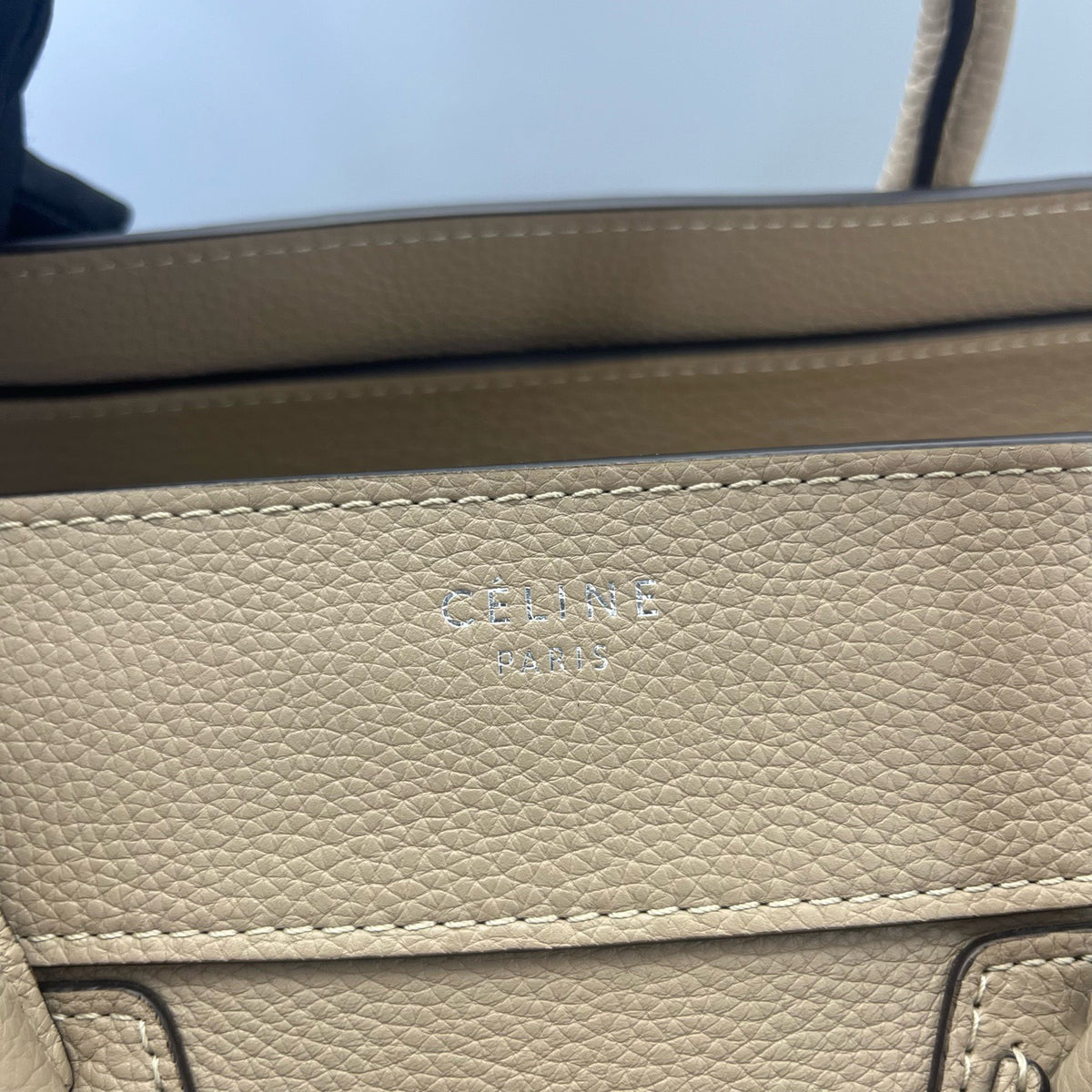 Celine - Luggage Handbag - Leather - Beige - (medium)