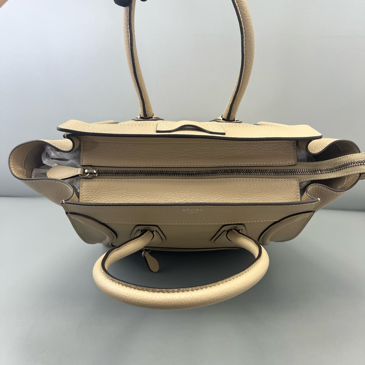 Celine - Luggage Handbag - Leather - Beige - (medium)