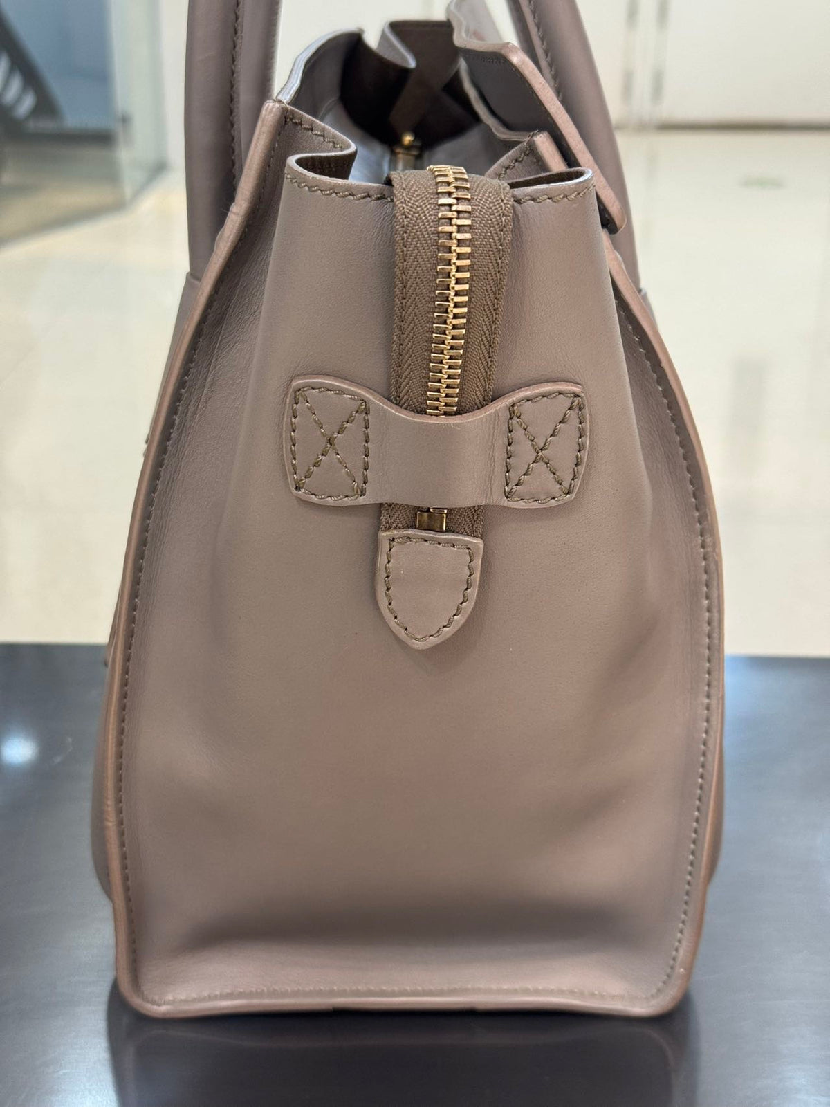 Celine - Luggage Large - Leather - Grey - (large)