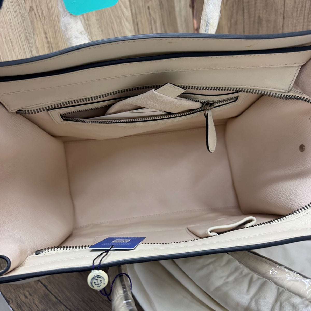 Celine - Luggage - Leather - Beige