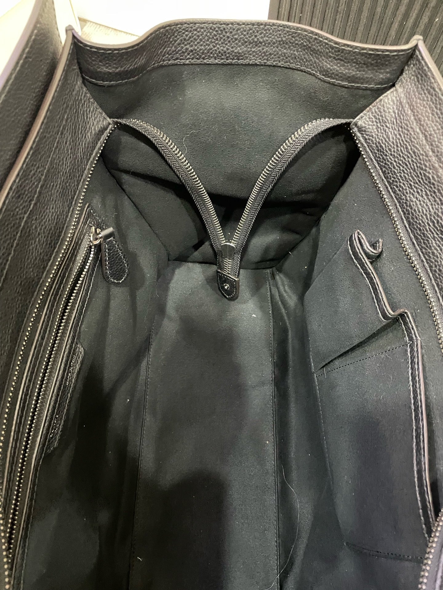 Celine - Luggage - Leather - Black - (large)