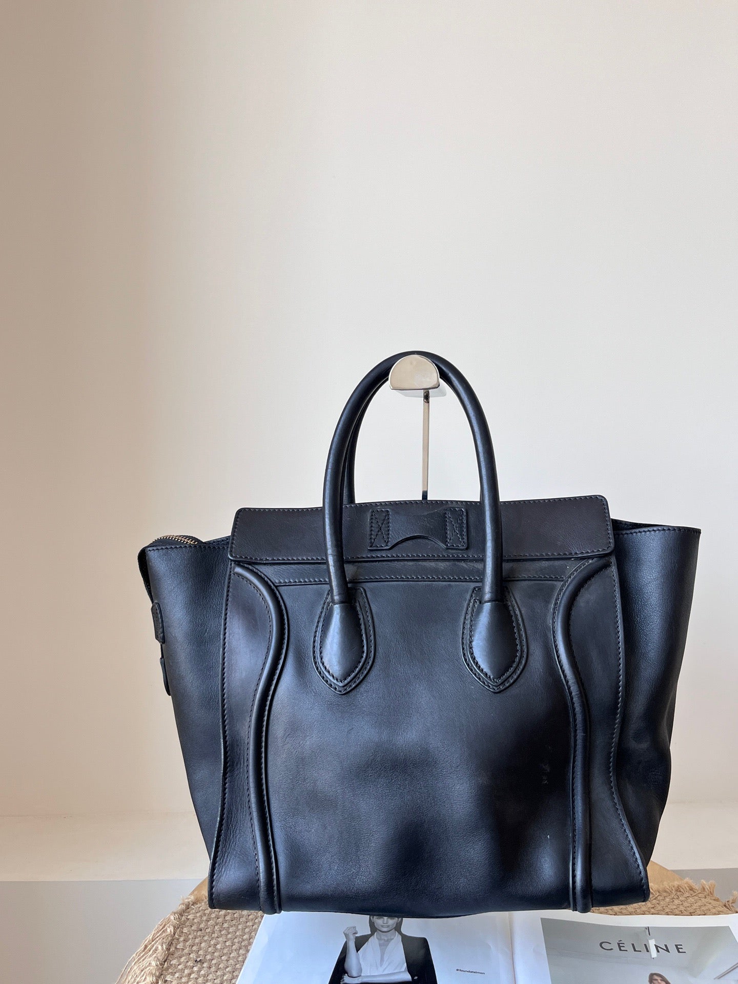 Celine - Luggage - Leather - Black - (medium)
