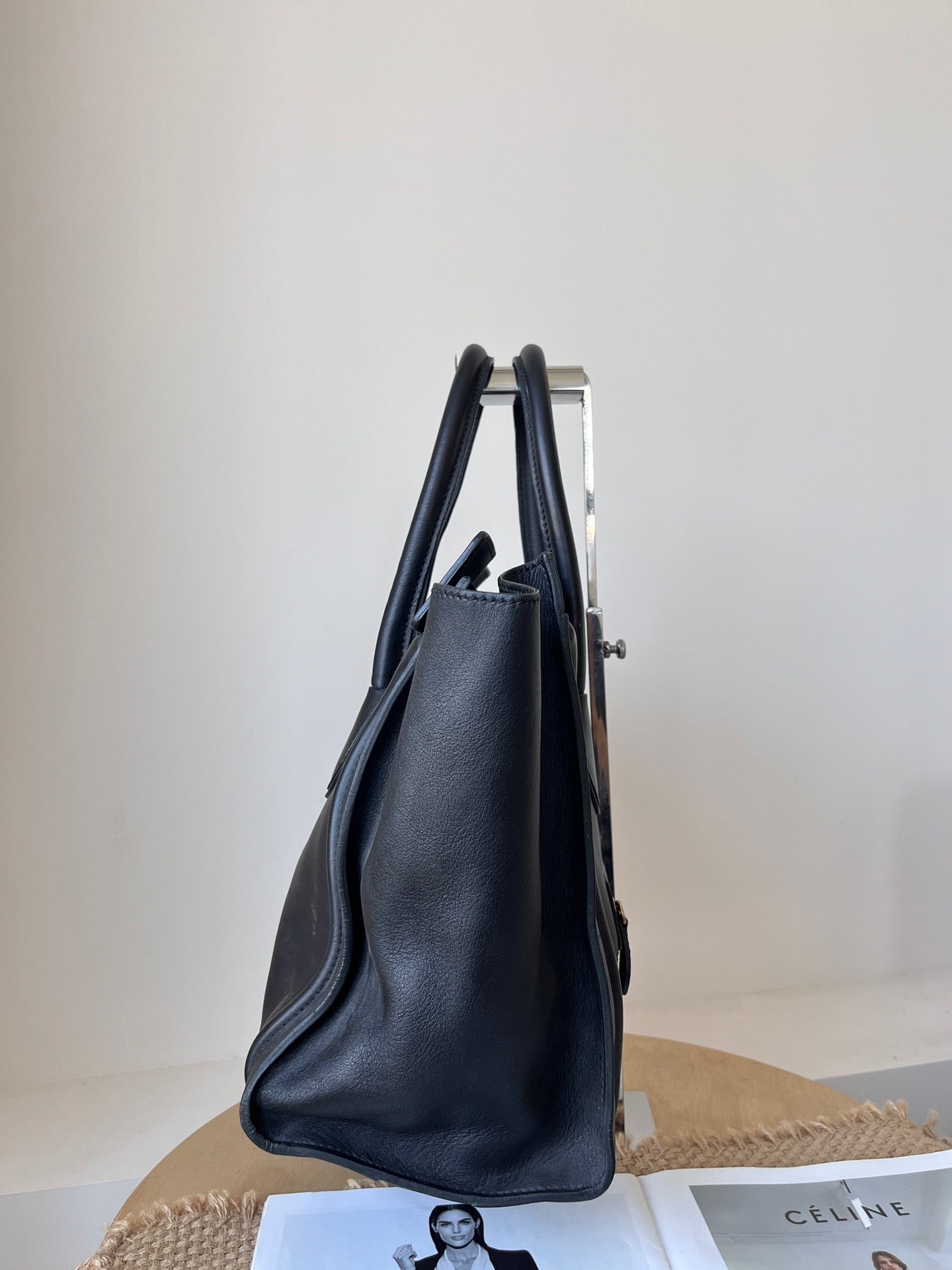Celine - Luggage - Leather - Black - (medium)