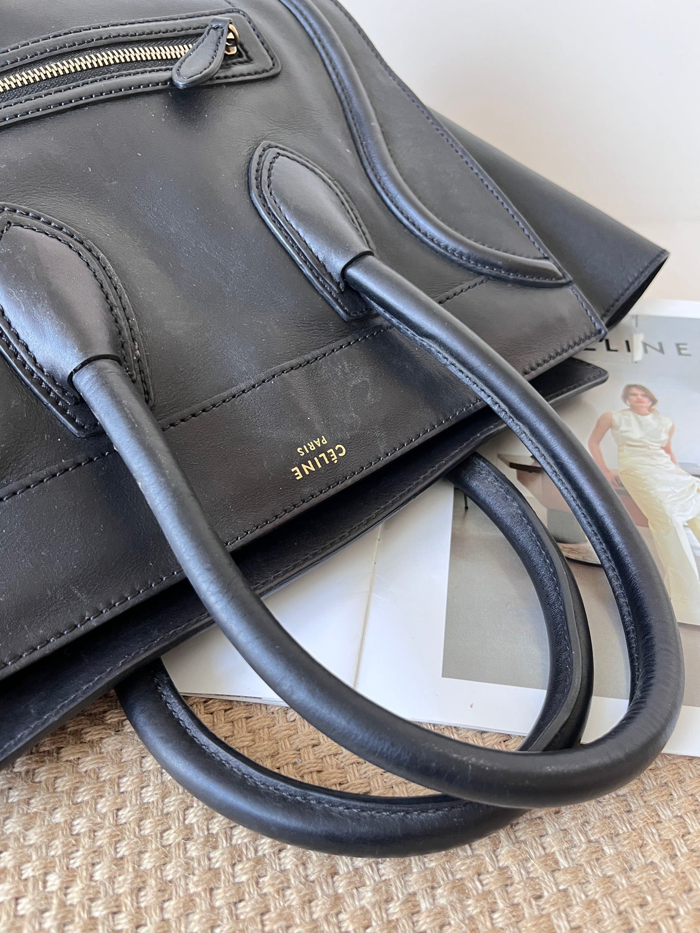 Celine - Luggage - Leather - Black - (medium)