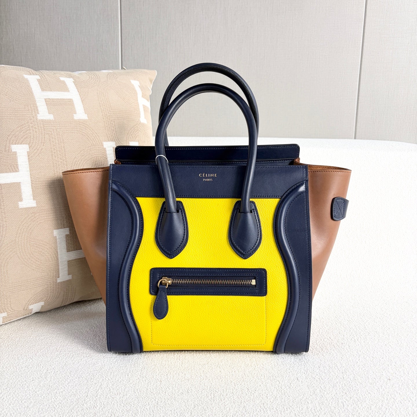 Celine - Luggage - Leather - Multicolour - (Medium)