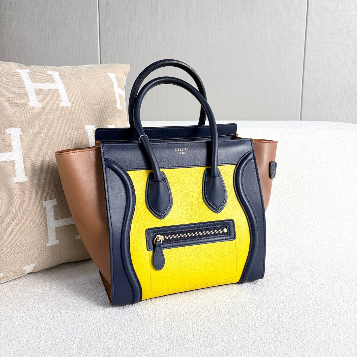 Celine - Luggage - Leather - Multicolour - (Medium)