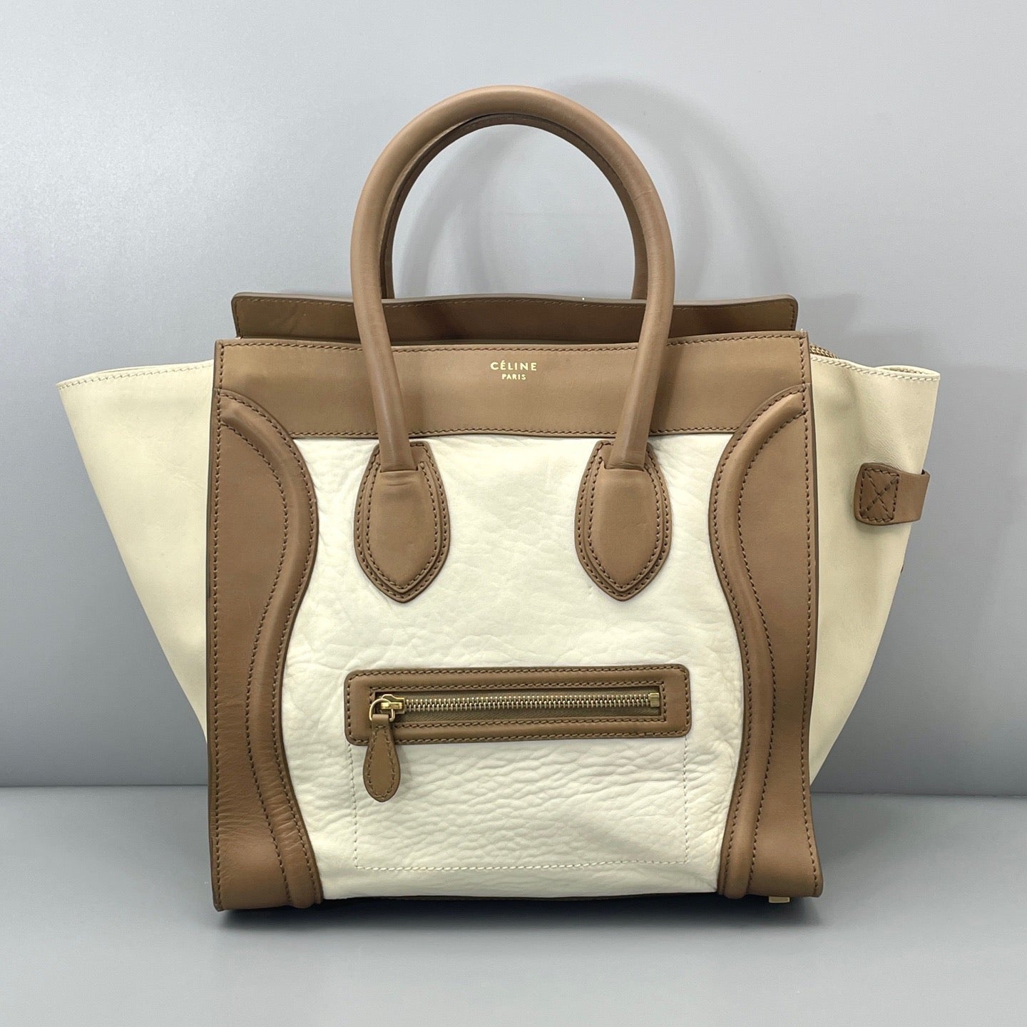 Celine - Luggage - Leather - White - (Medium)