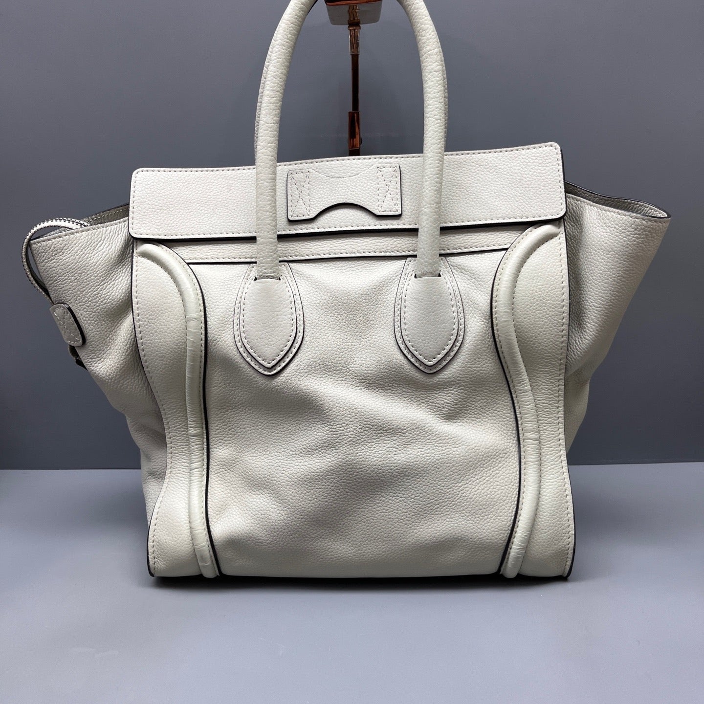 Celine - Luggage - Leather - White - (medium)