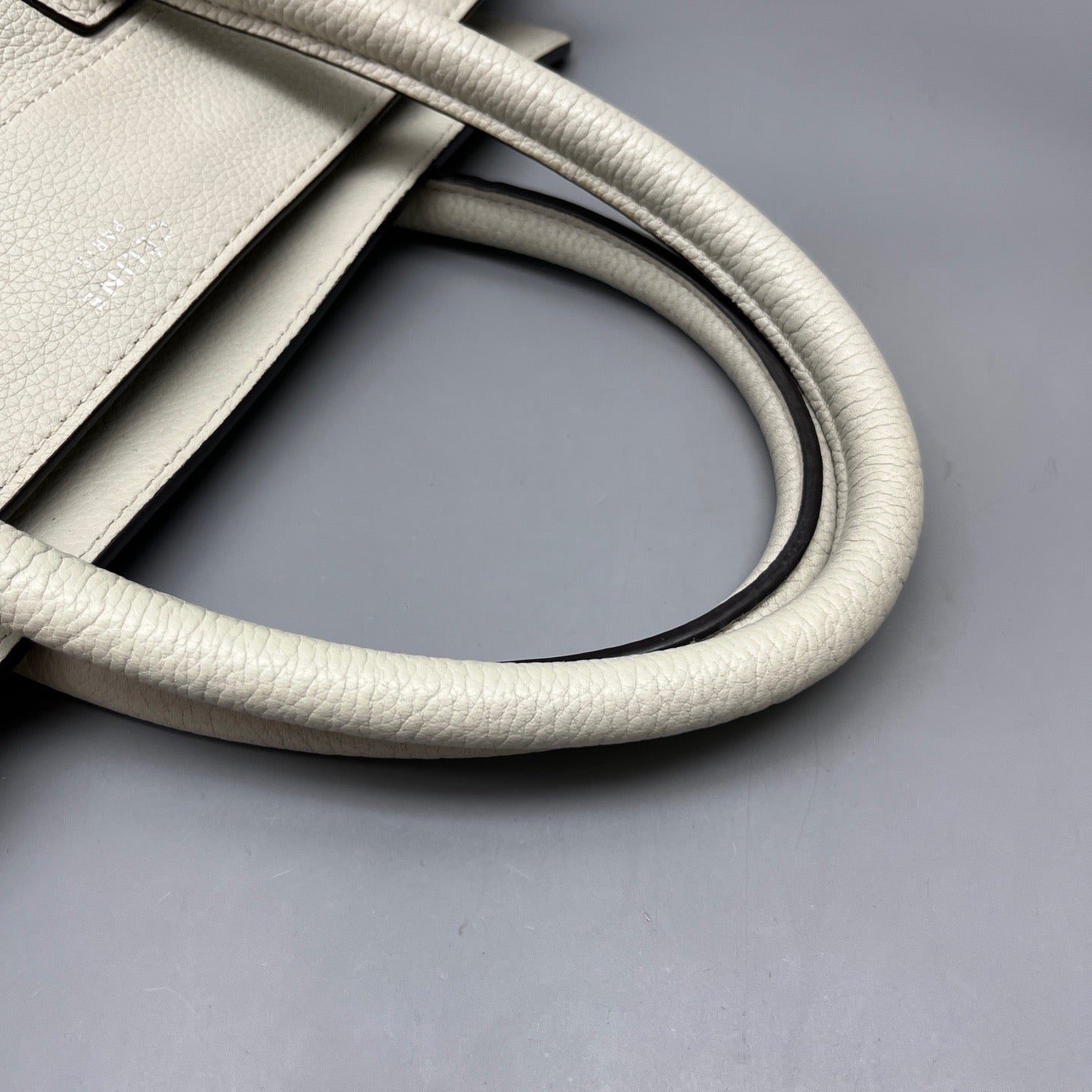 Celine - Luggage - Leather - White - (medium)
