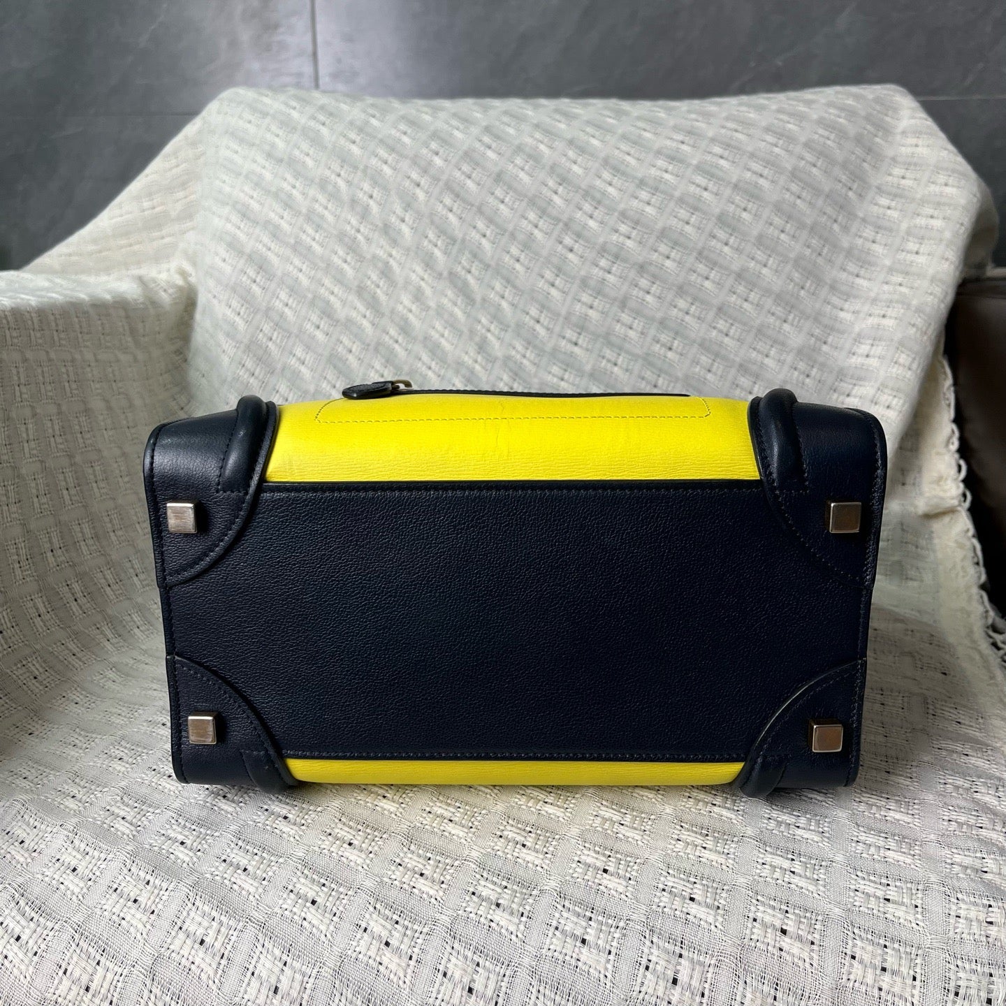 Celine - Luggage - Leather - Yellow - (Medium)