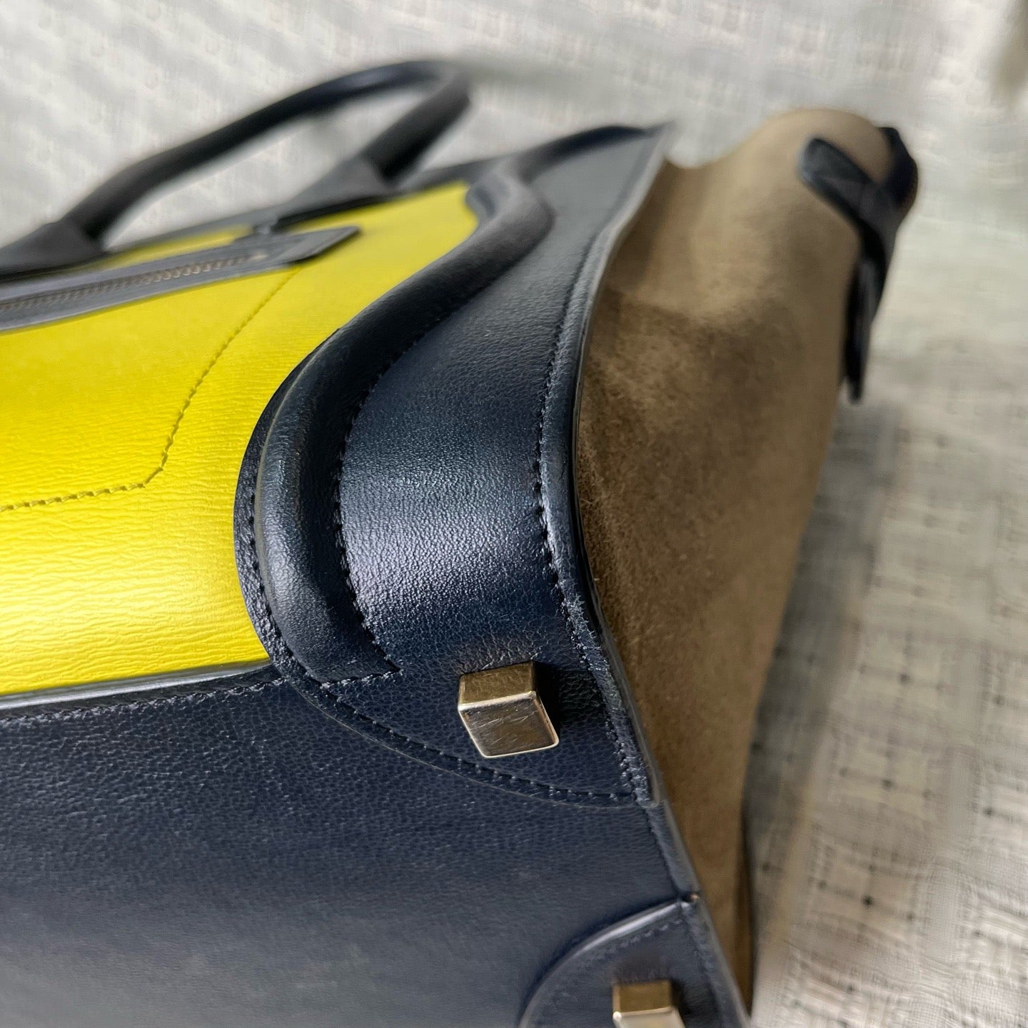 Celine - Luggage - Leather - Yellow - (Medium)