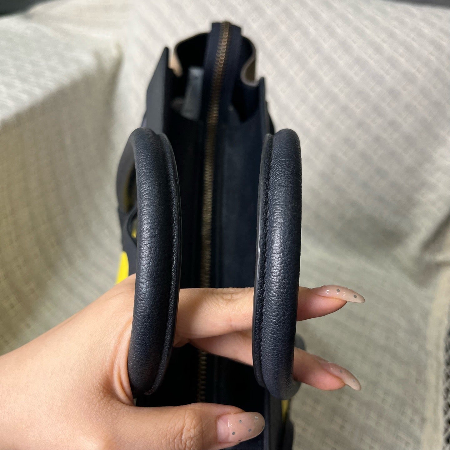 Celine - Luggage - Leather - Yellow - (Medium)