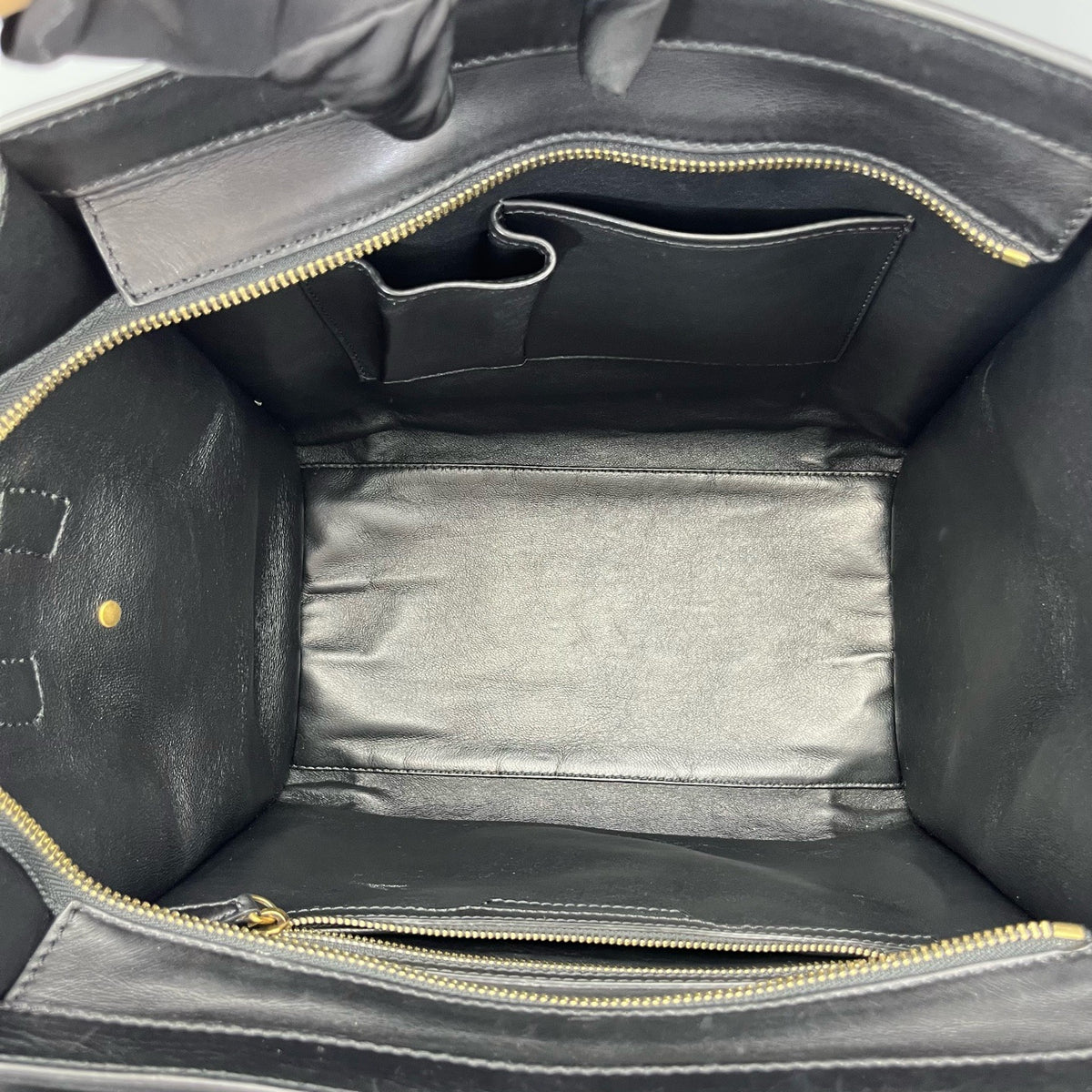 Celine - Luggage Medium - Leather - Black - (medium)