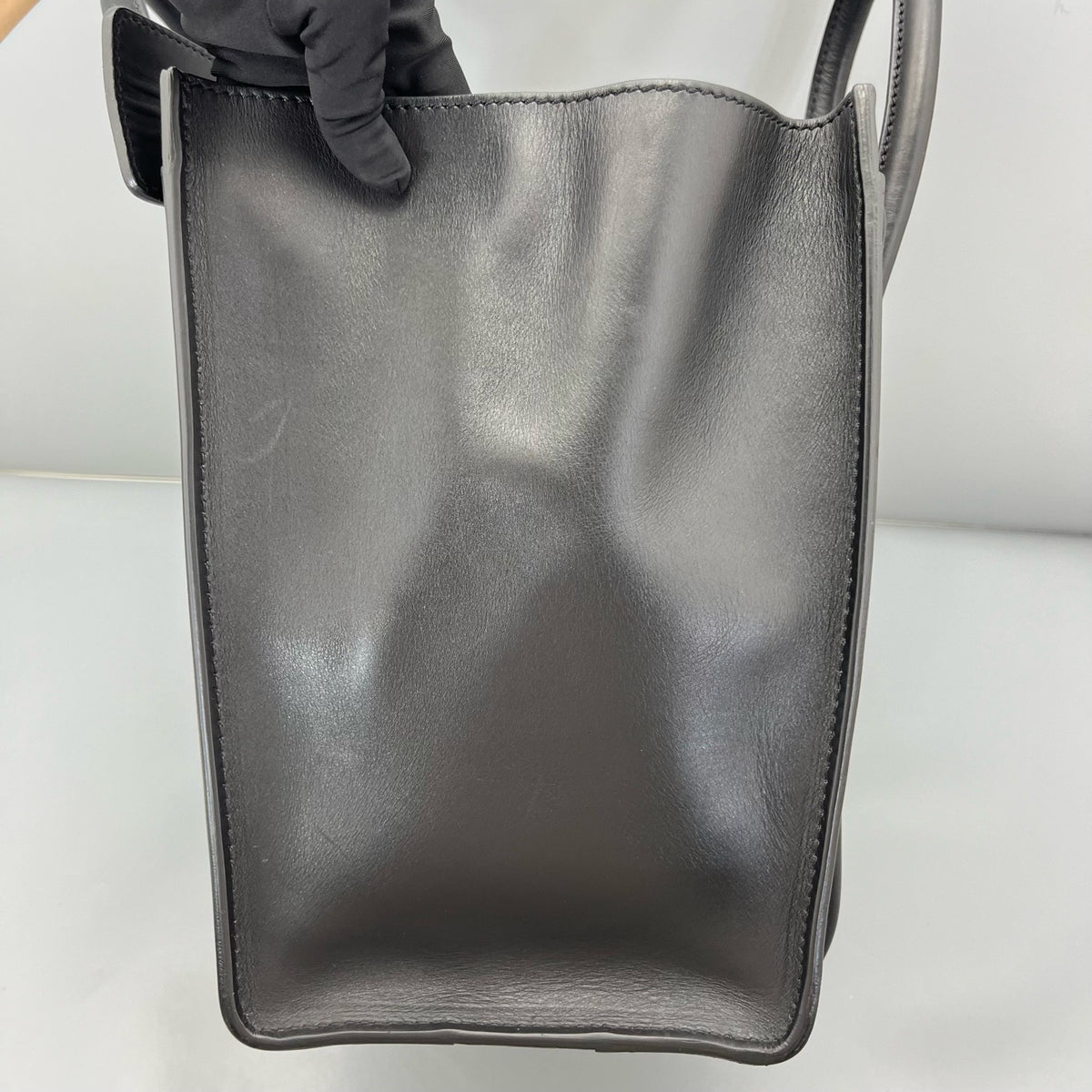 Celine - Luggage Medium - Leather - Black - (medium)