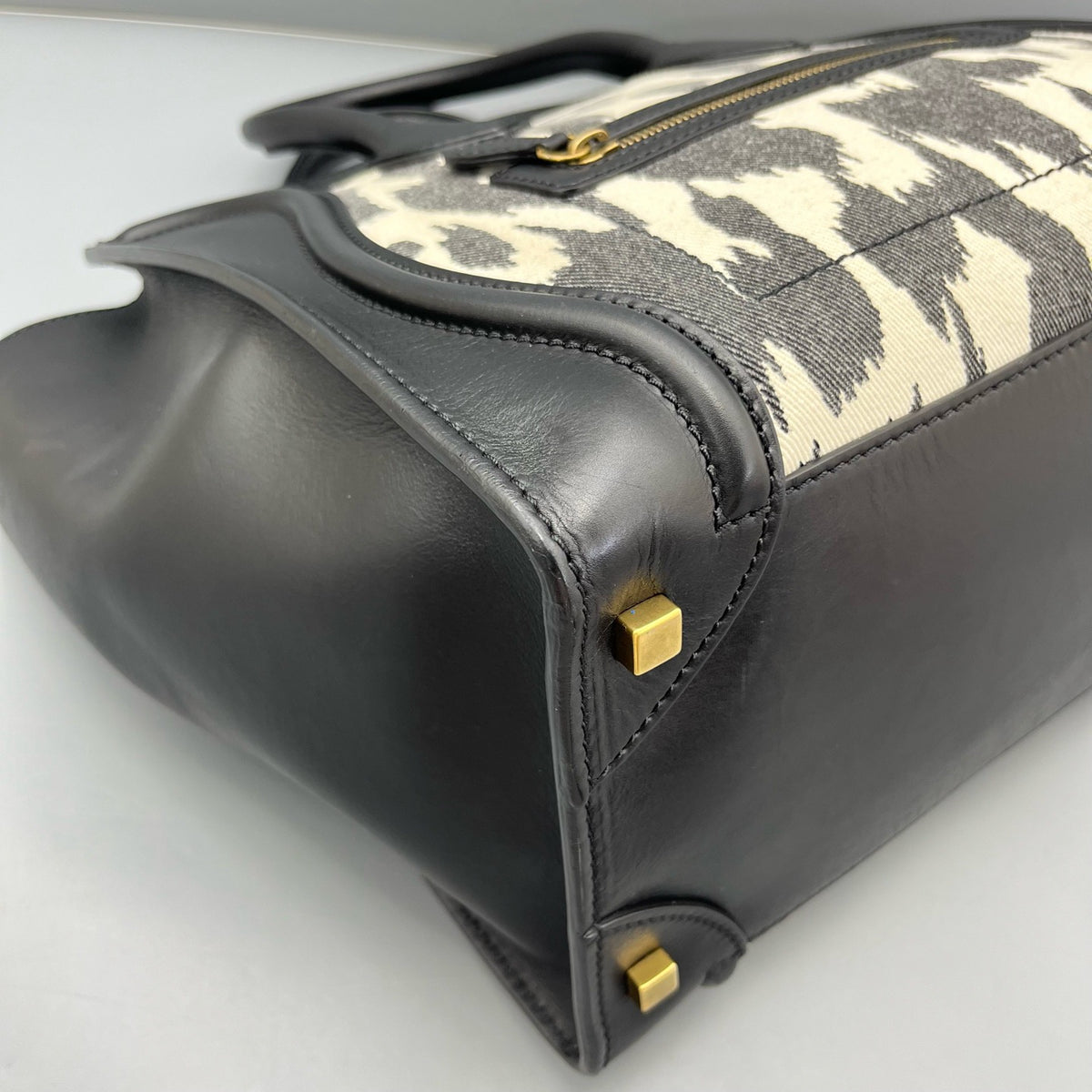 Celine - Luggage Medium - Leather - Black - (medium)