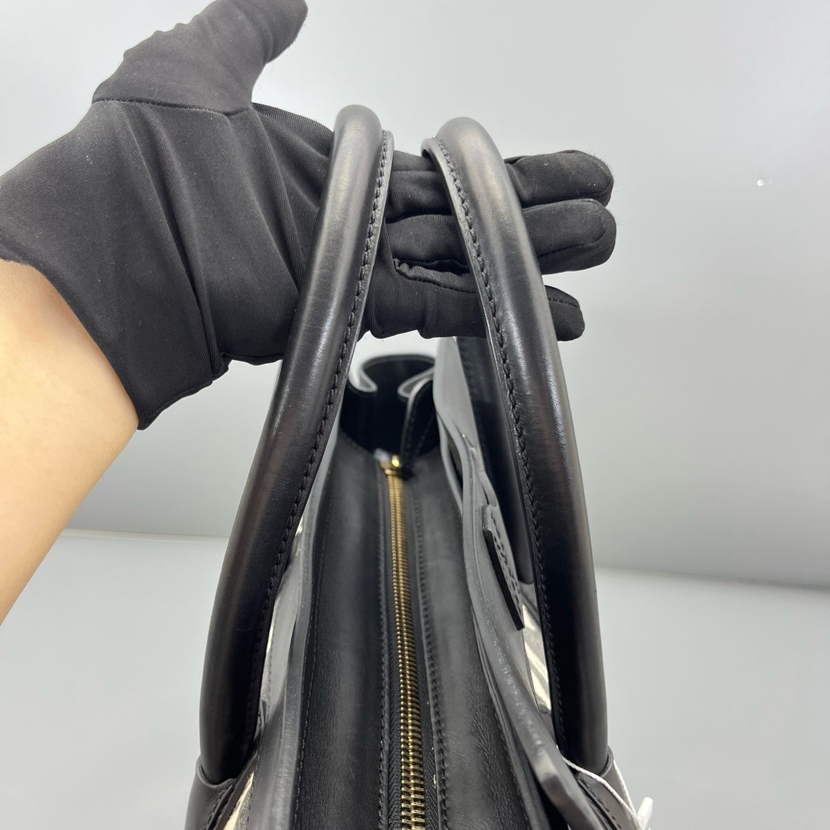 Celine - Luggage Medium - Leather - Black - (medium)