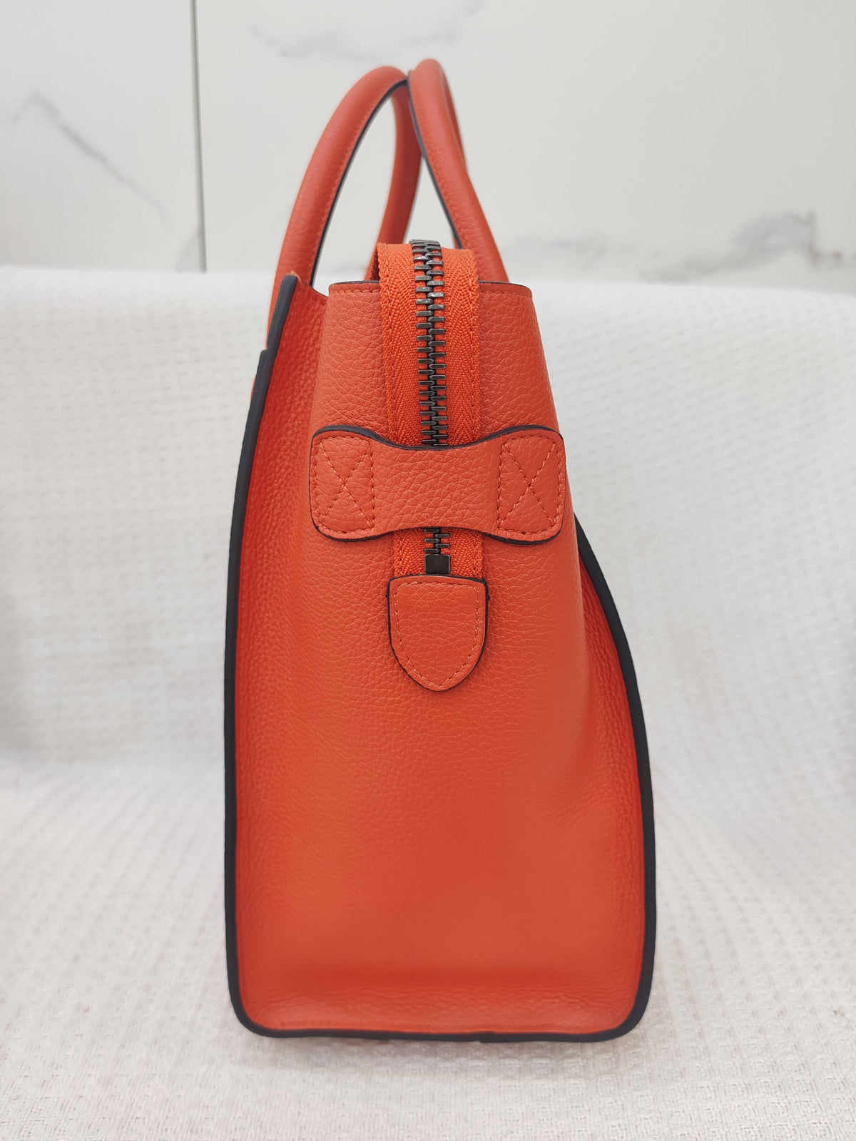 Celine - Luggage Medium - Leather - Orange - (medium)