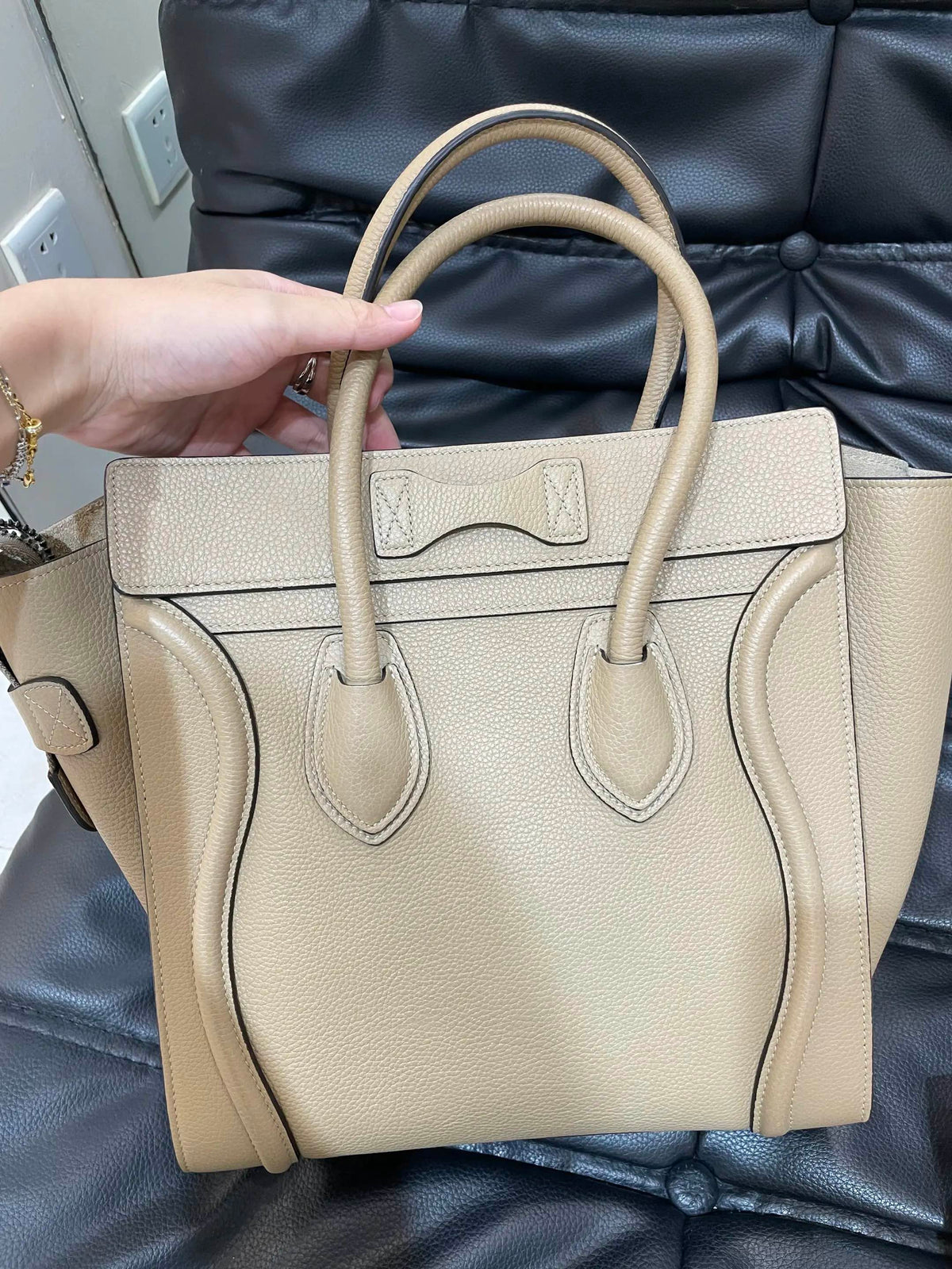Celine - Luggage Micro - Leather - Camel - (small)