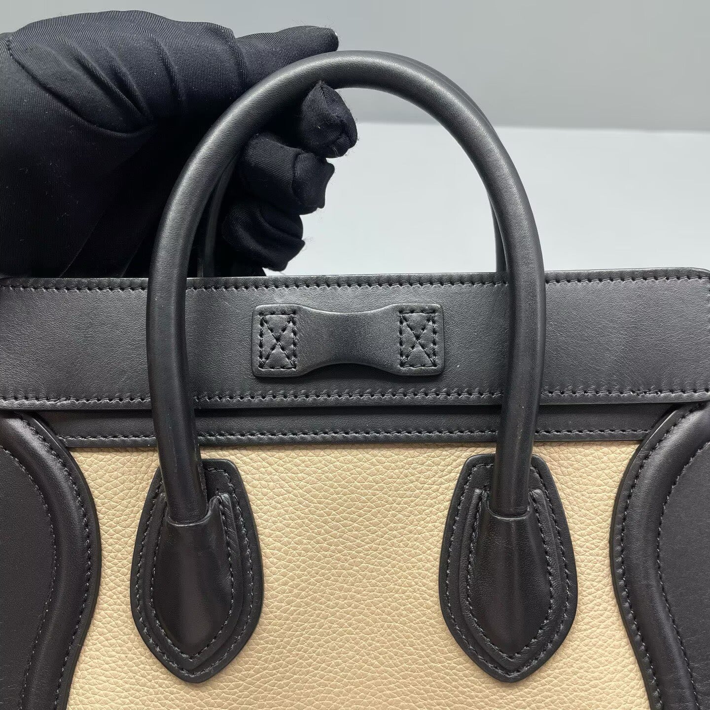 Celine - Luggage Nano - Grained calfskin leather and suede - Multicolour (Beige, Black, Orange) with Gold-Tone Hardware - (mini)