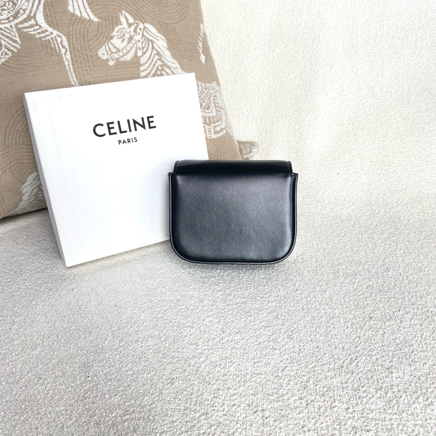 Celine - Mini Triomphe Belt Bag - Cowhide leather - Black with Gold-Tone Hardware - (mini)