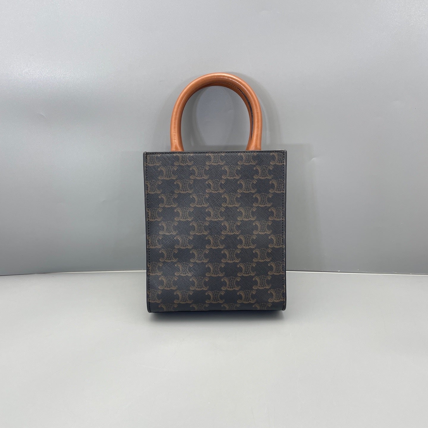Celine - Mini Vertical Cabas - Leather - Brown - (mini)