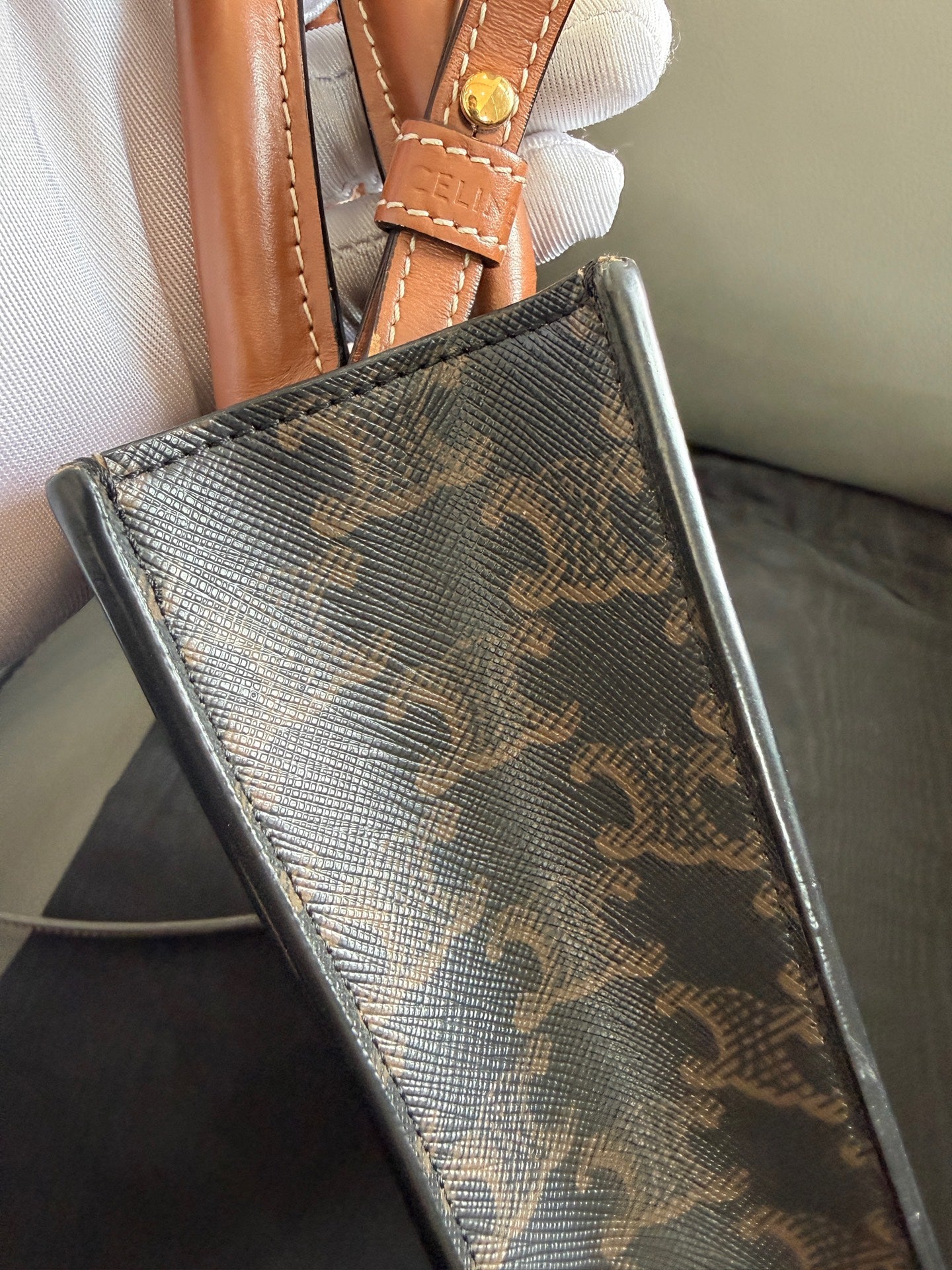 Celine - Mini Vertical Cabas - Leather - Brown - (mini)
