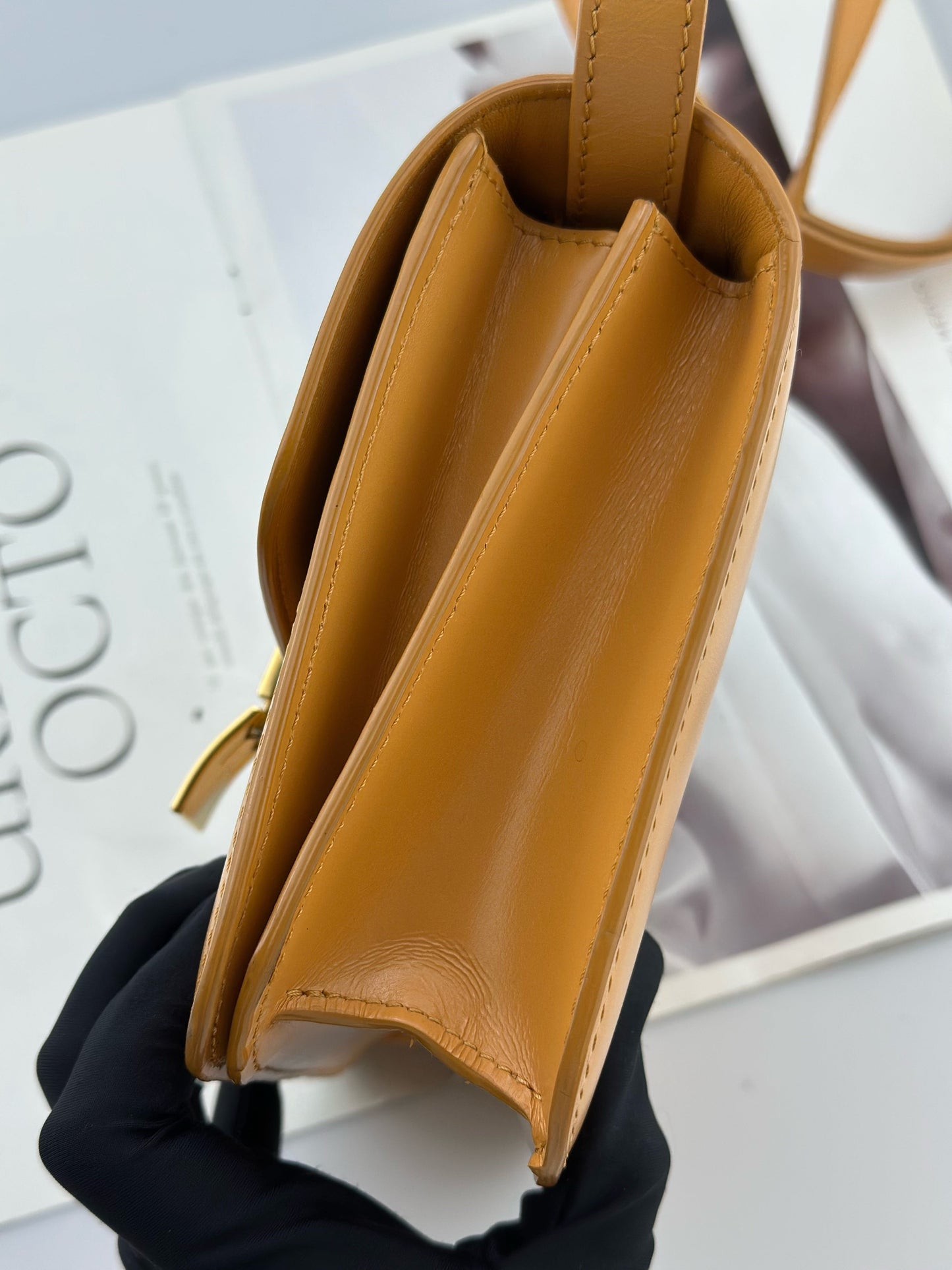Celine - Other - Box calfskin leather - Yellow - (mini)