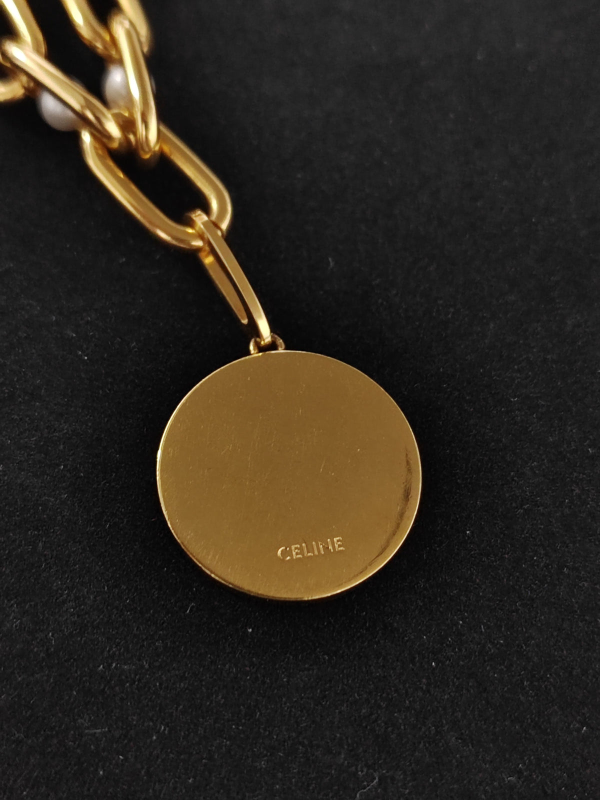 Celine - Other - Gold-tone brass with glass pearls - Gold