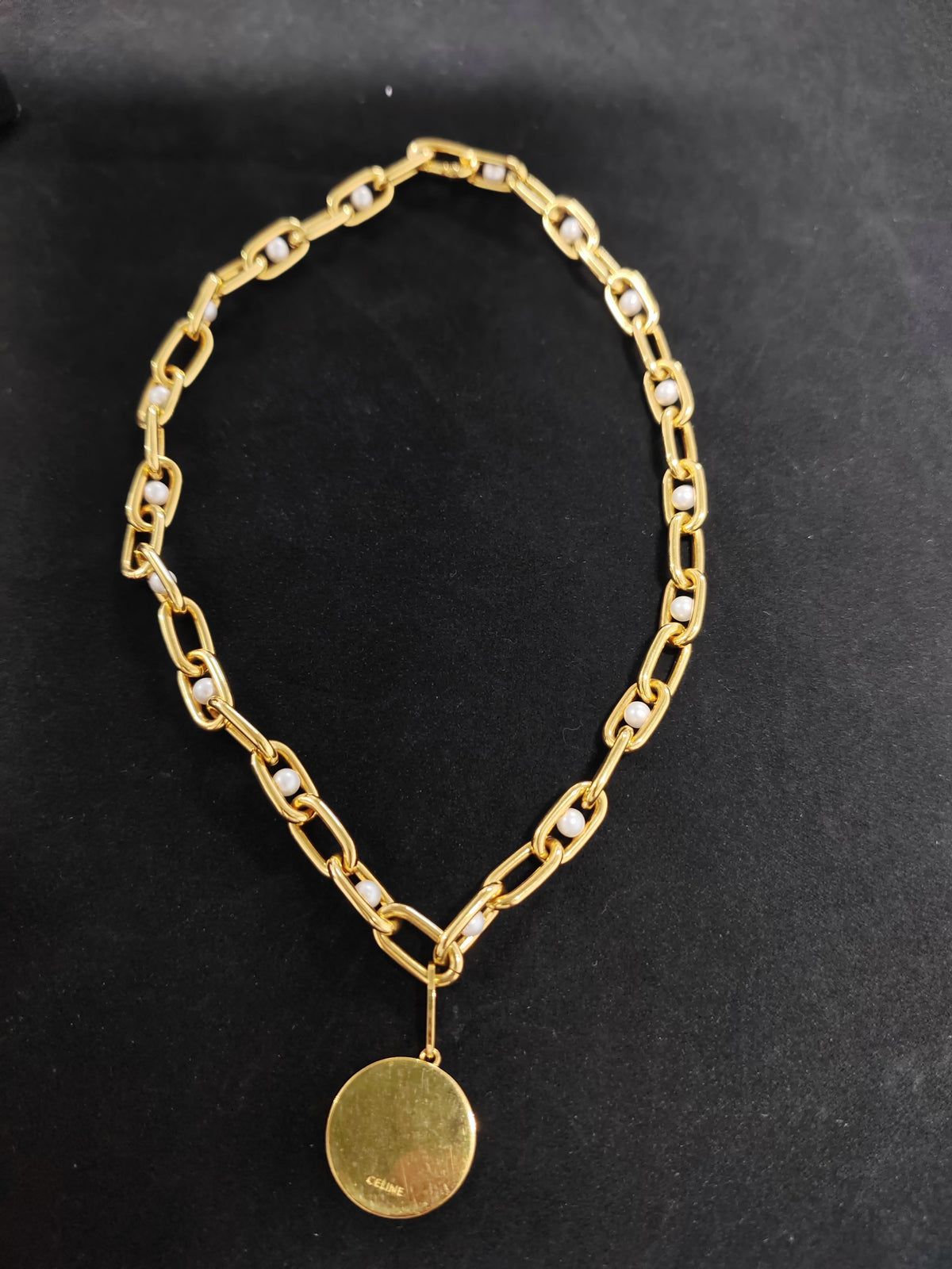 Celine - Other - Gold-tone brass with glass pearls - Gold
