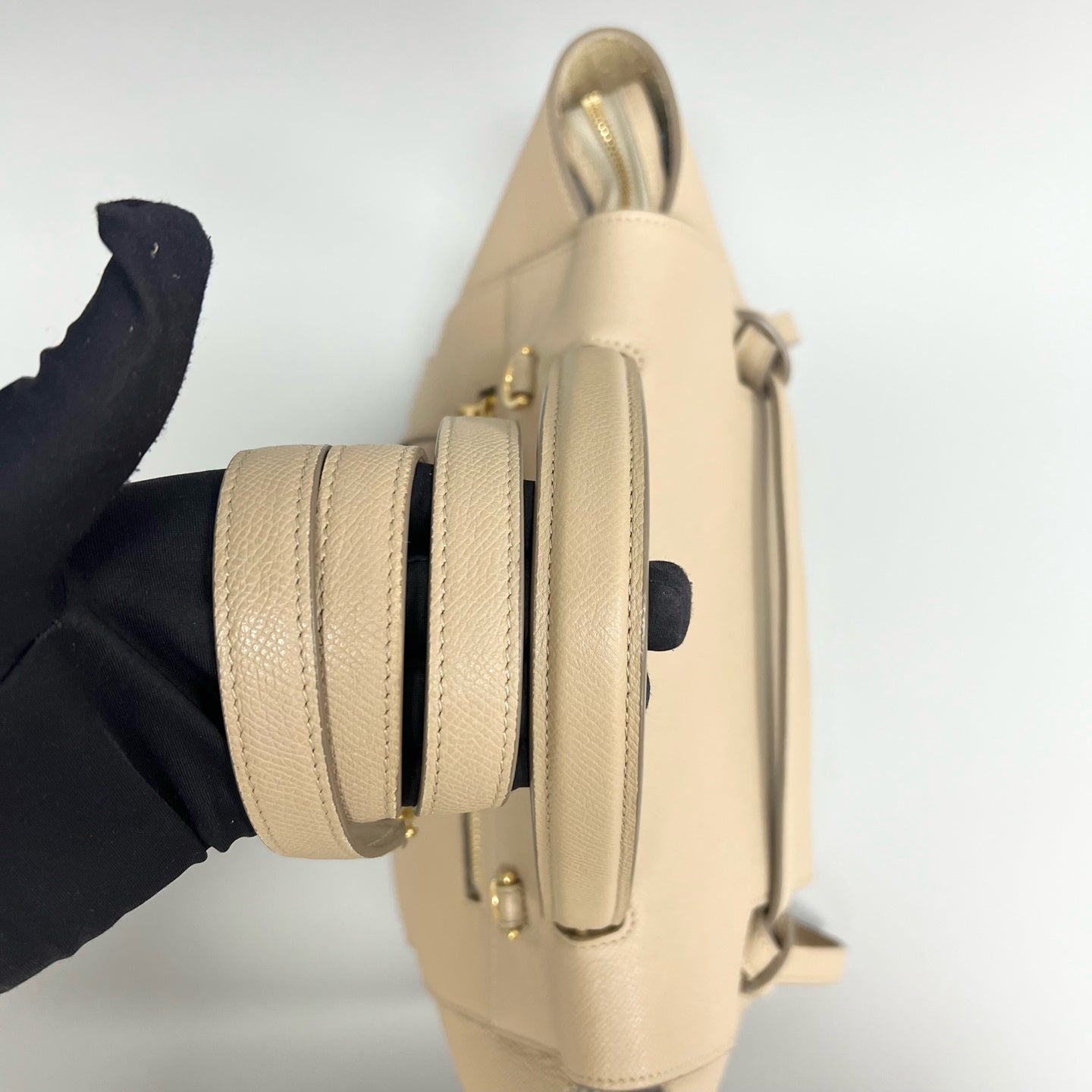 Celine - Other - Leather - Beige - (Medium)