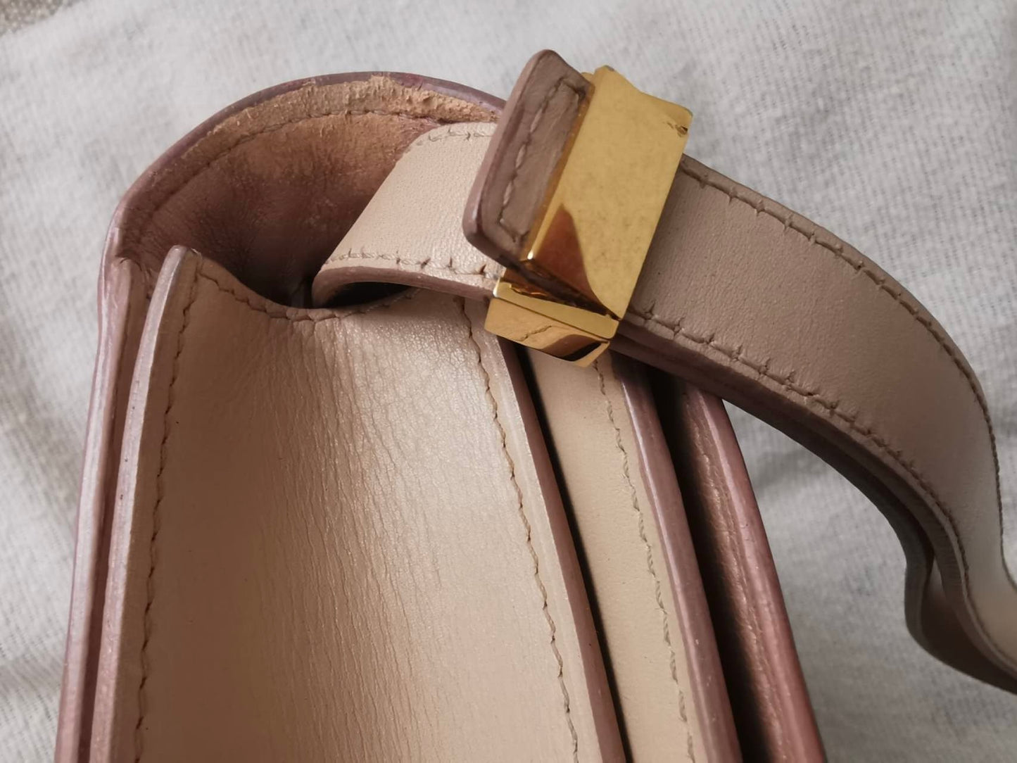 Céline - Other - Leather - Beige - (medium)