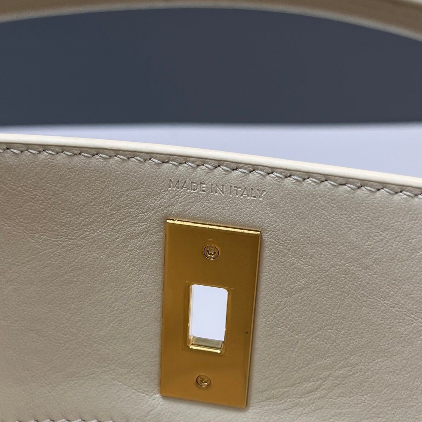 Celine - Other - Leather - Beige - (small)