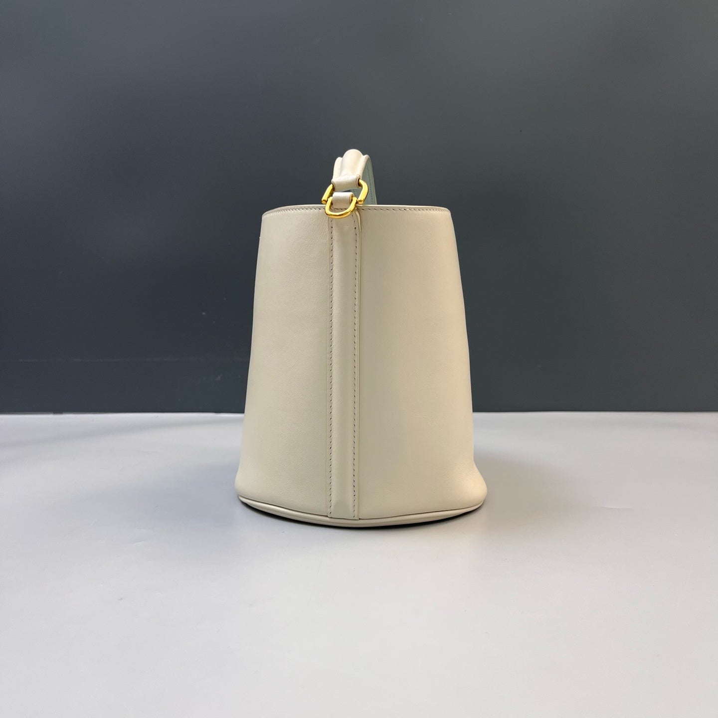 Celine - Other - Leather - Beige - (small)