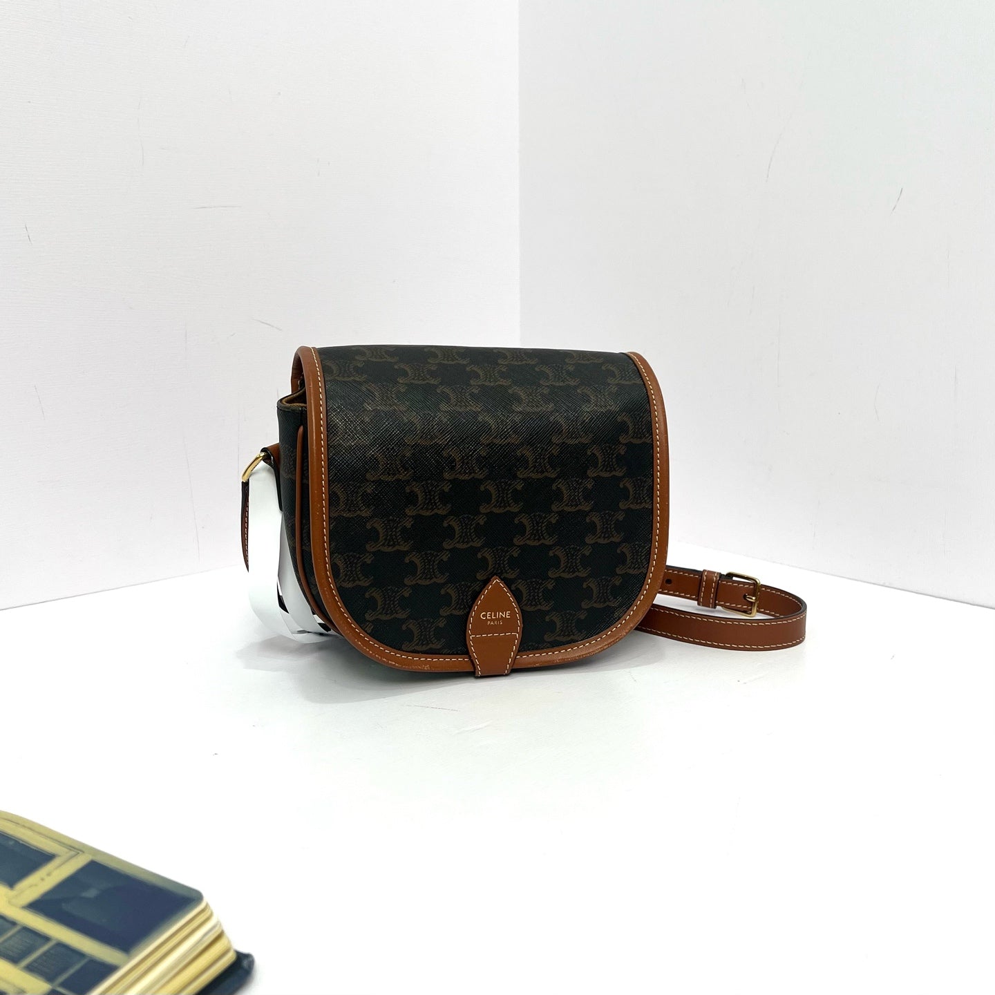 Celine - Other - Leather - Brown - (medium)