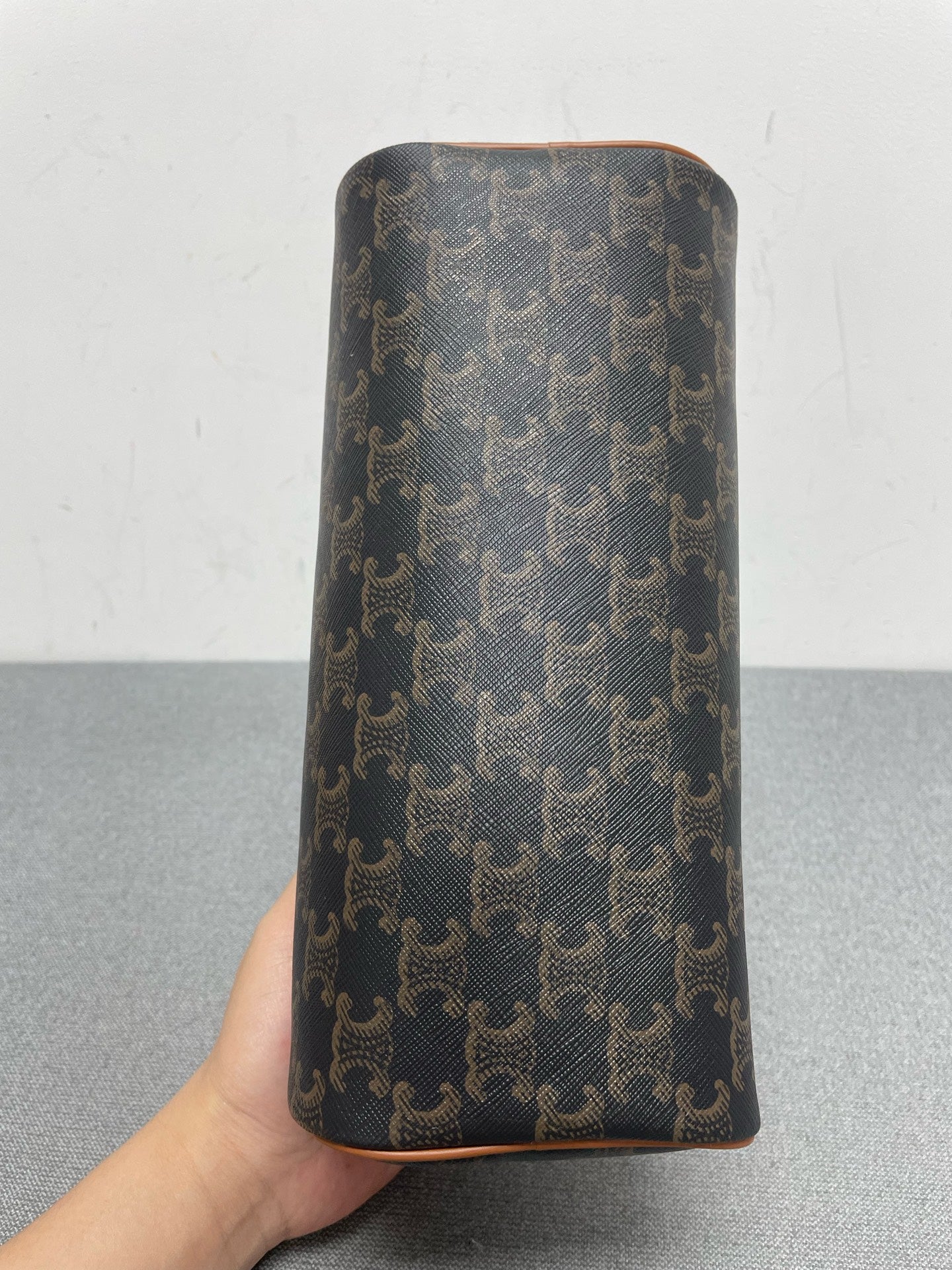 Celine - Other - Leather - Brown - (medium)