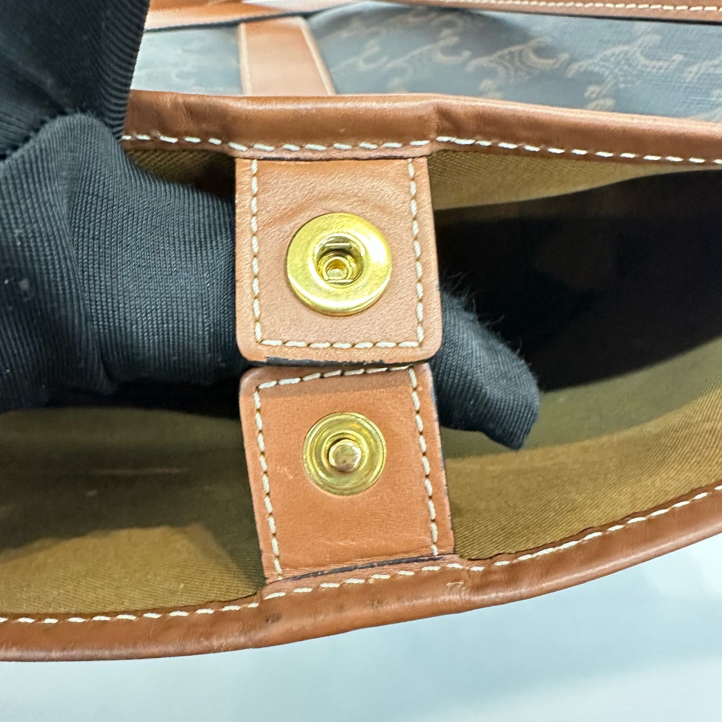 Celine - Other - Leather - Brown - (Medium)