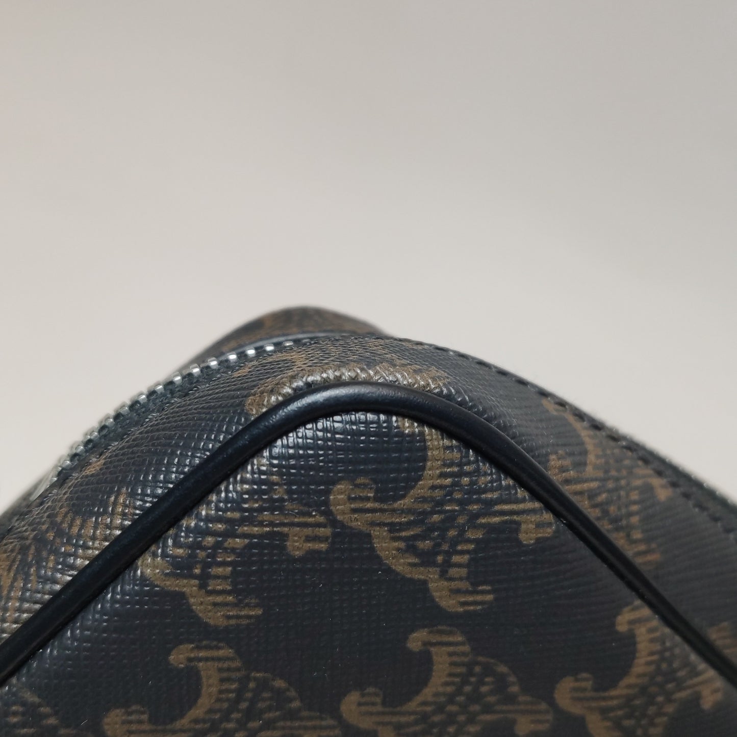 Celine - Other - Leather - Brown - (medium)