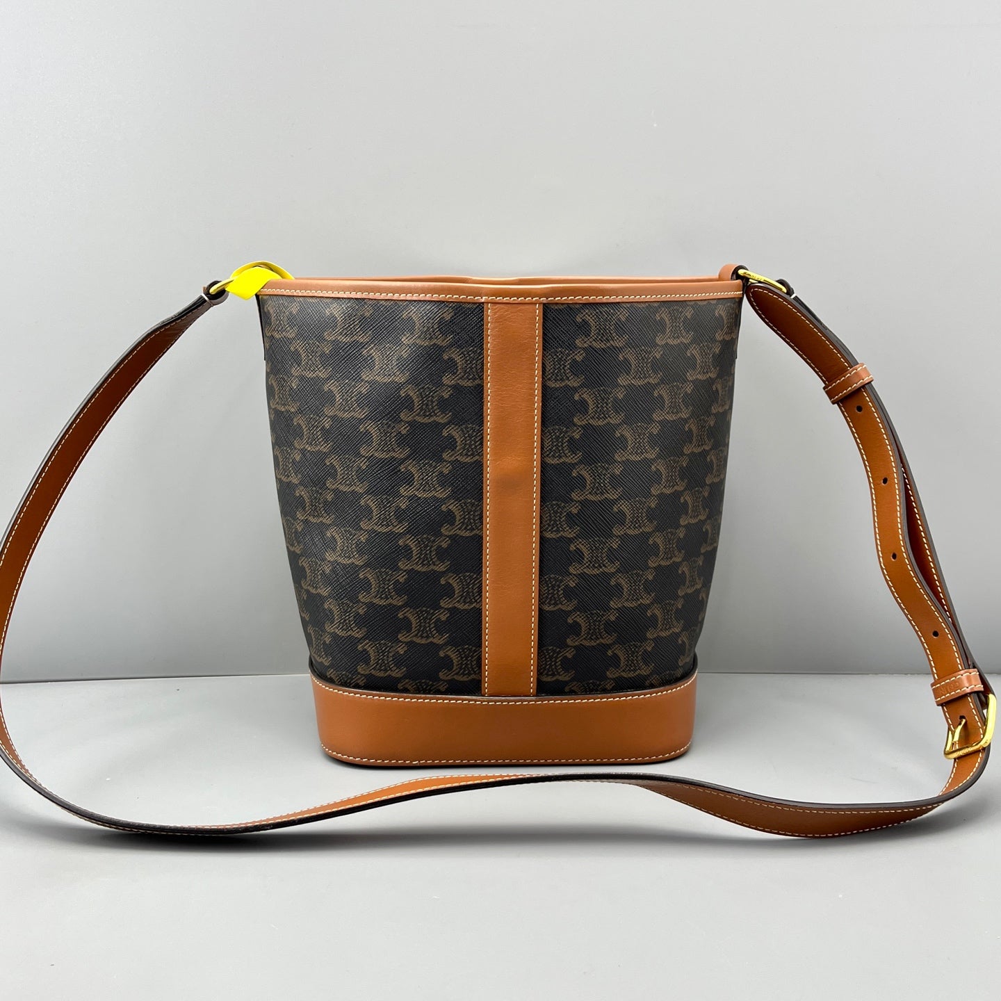 Celine - Other - Leather - Brown - (Small)
