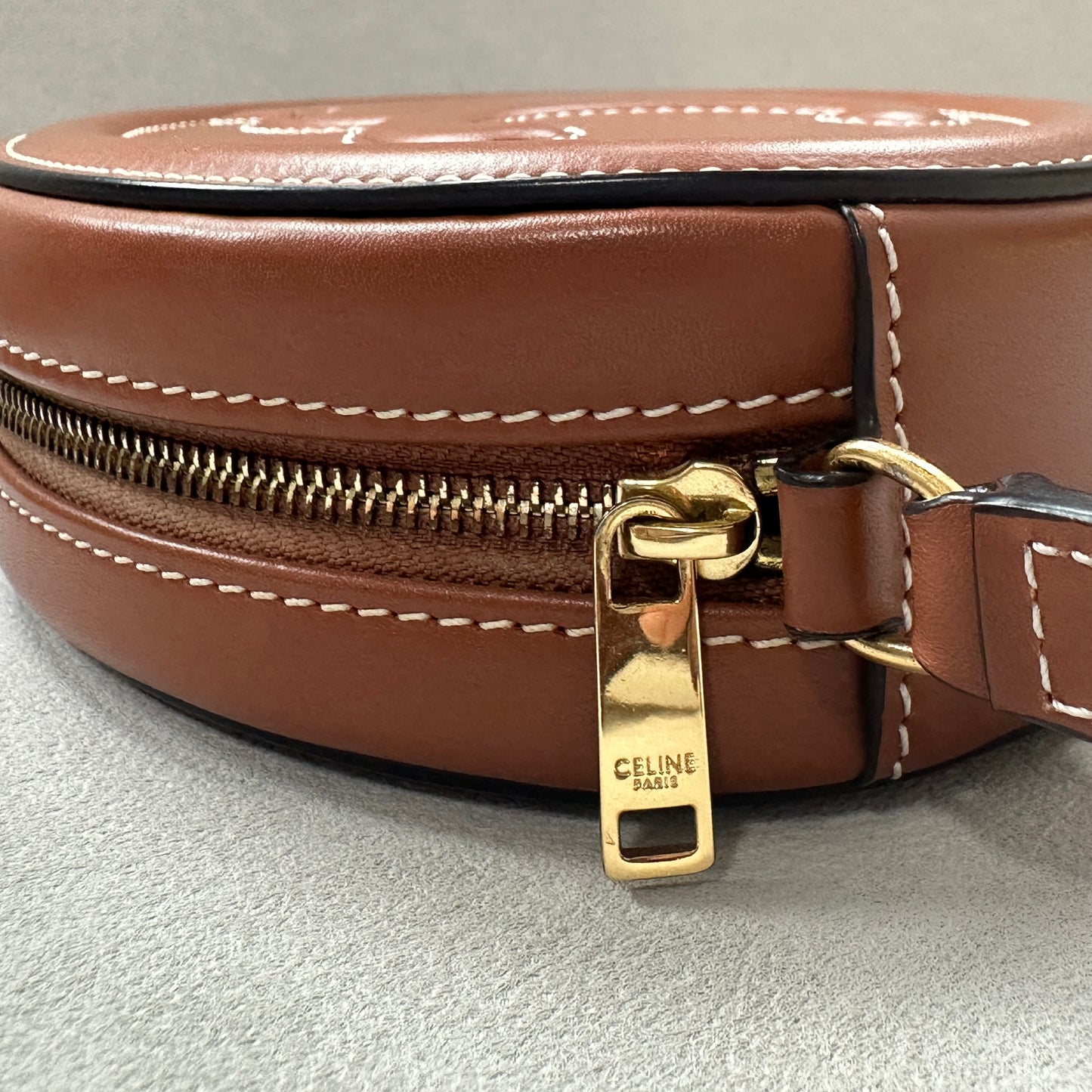 Céline - Other - Leather - Brown - (small)