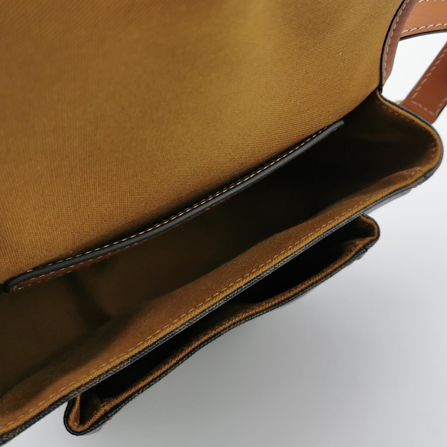 Celine - Other - Leather - Brown - (small)